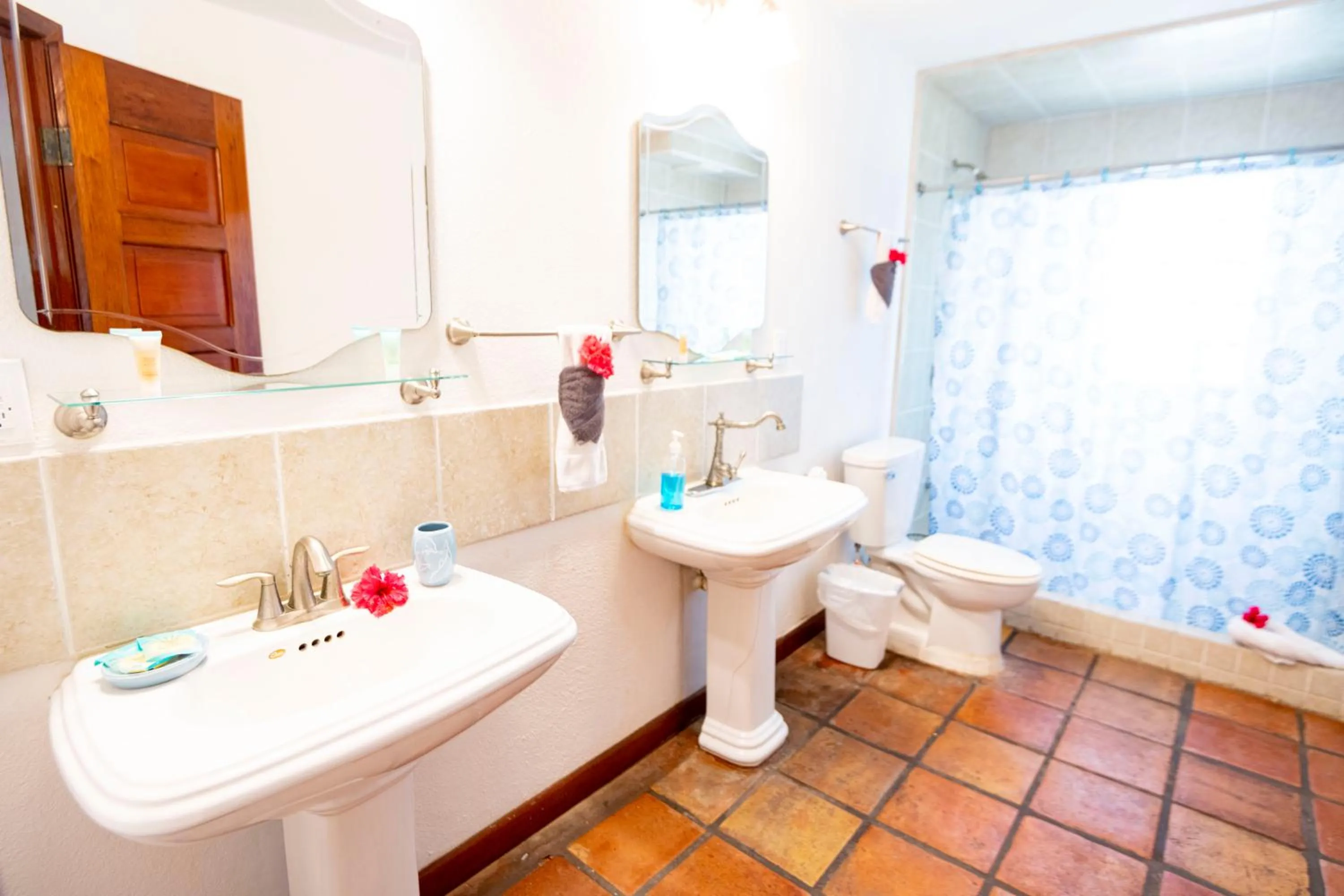 Bathroom in Isla Bonita Yacht Club