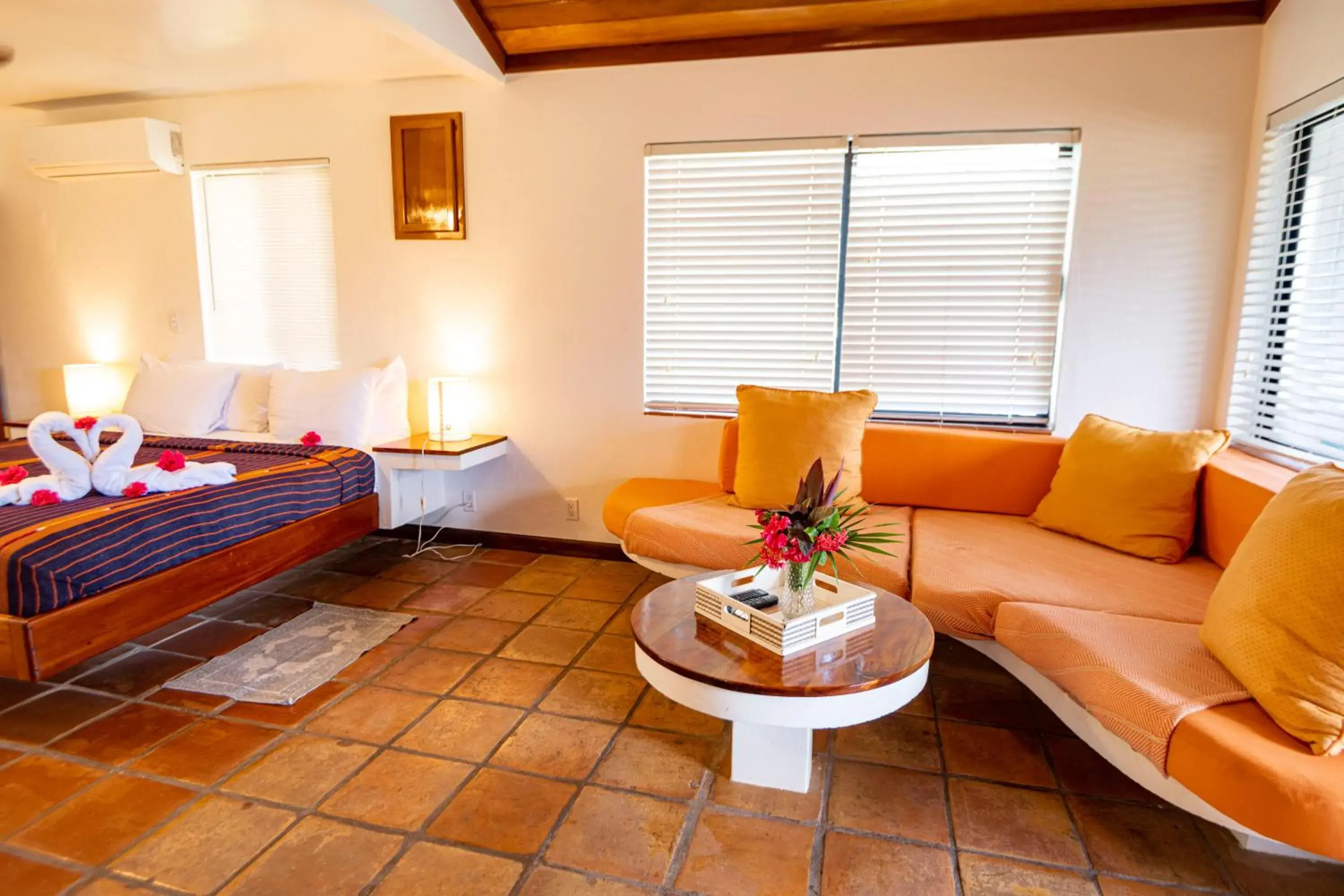 Oceanview Studio One Bed - Upper Story in Isla Bonita Yacht Club Oceanview Studio One Bed - Upper Story in Isla Bonita Yacht Club