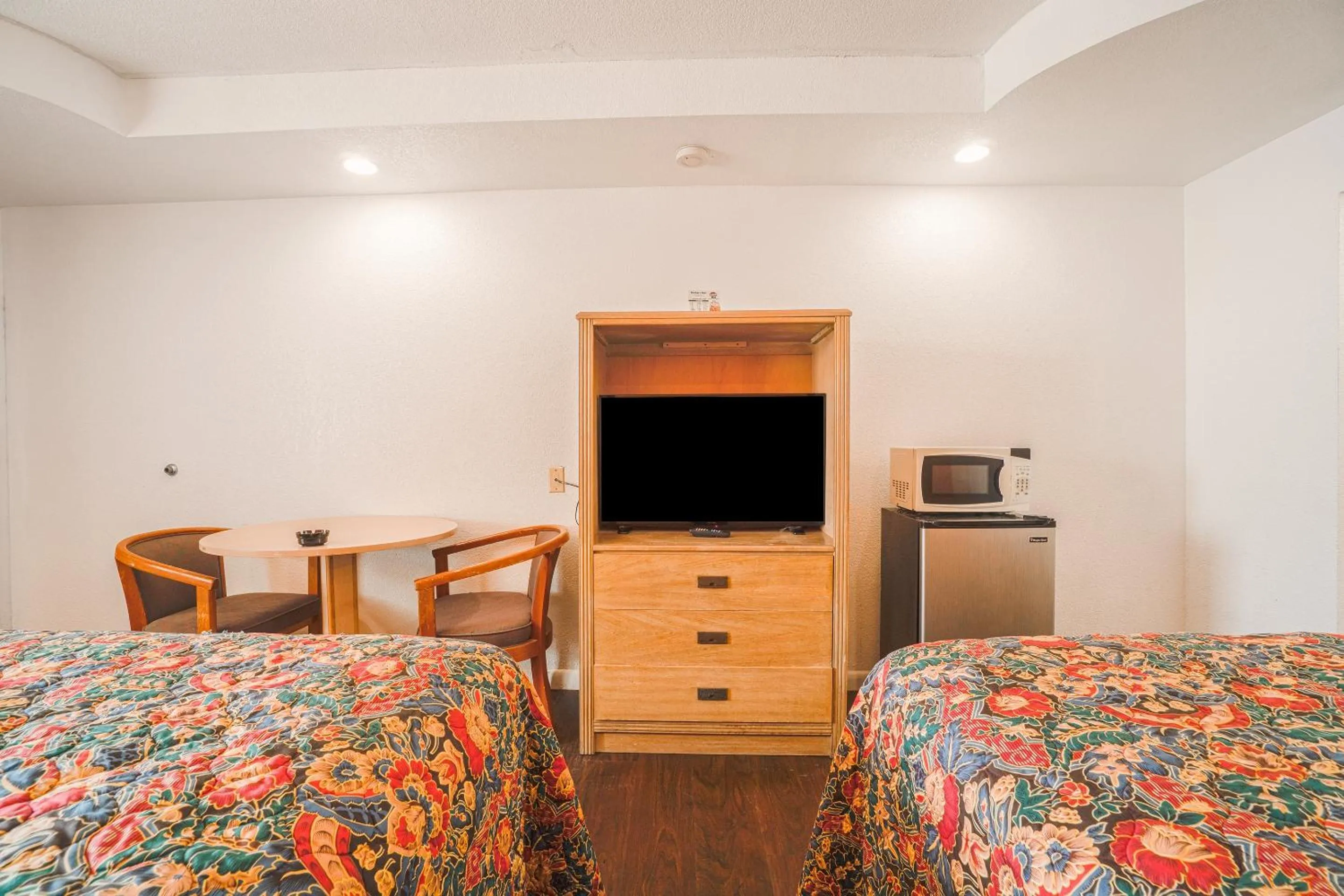 Bedroom, Bed in Budget Inn By OYO Corpus Christi Beach