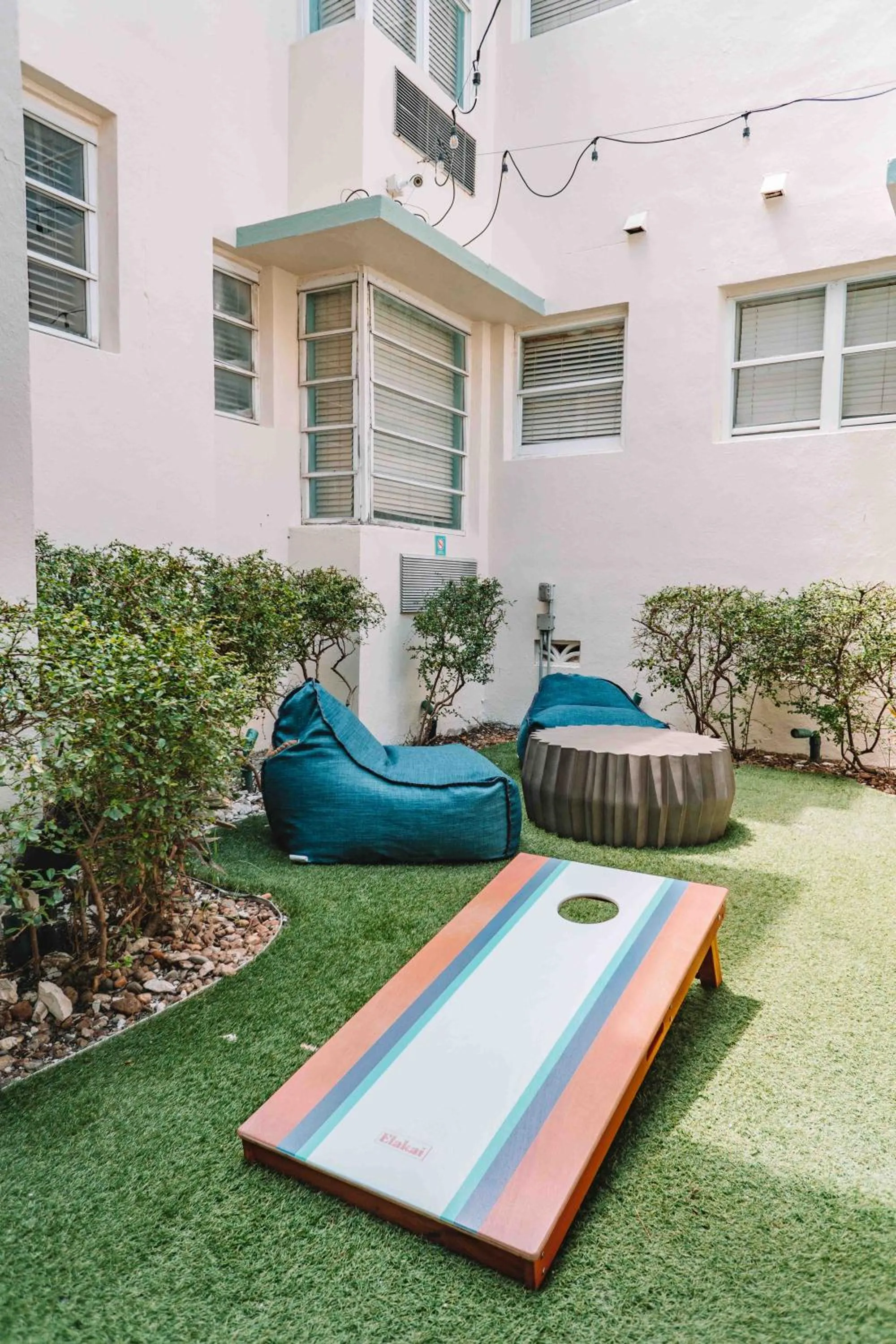 Patio in Beds n' Drinks