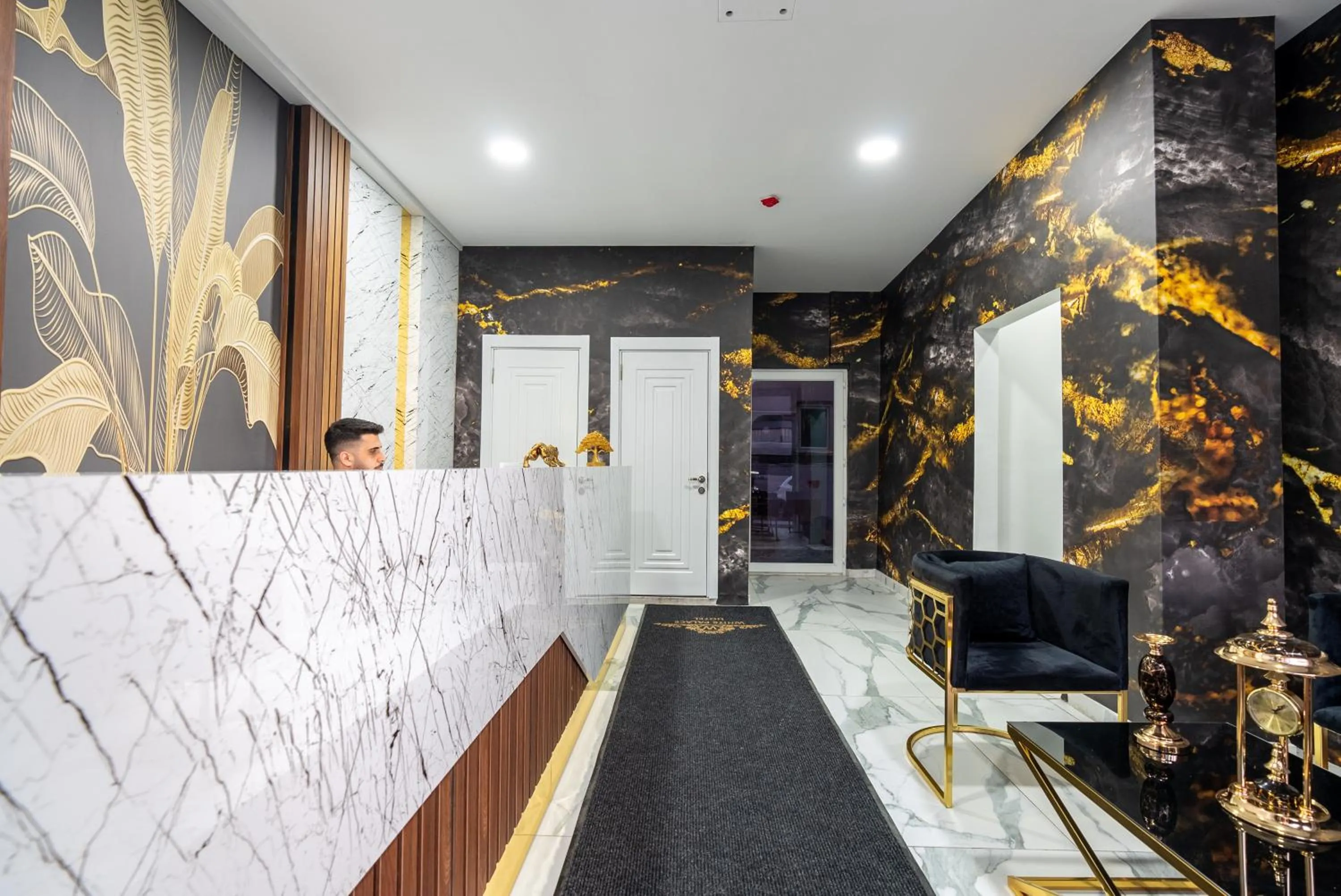 Lobby or reception in WP White Palace Hotel