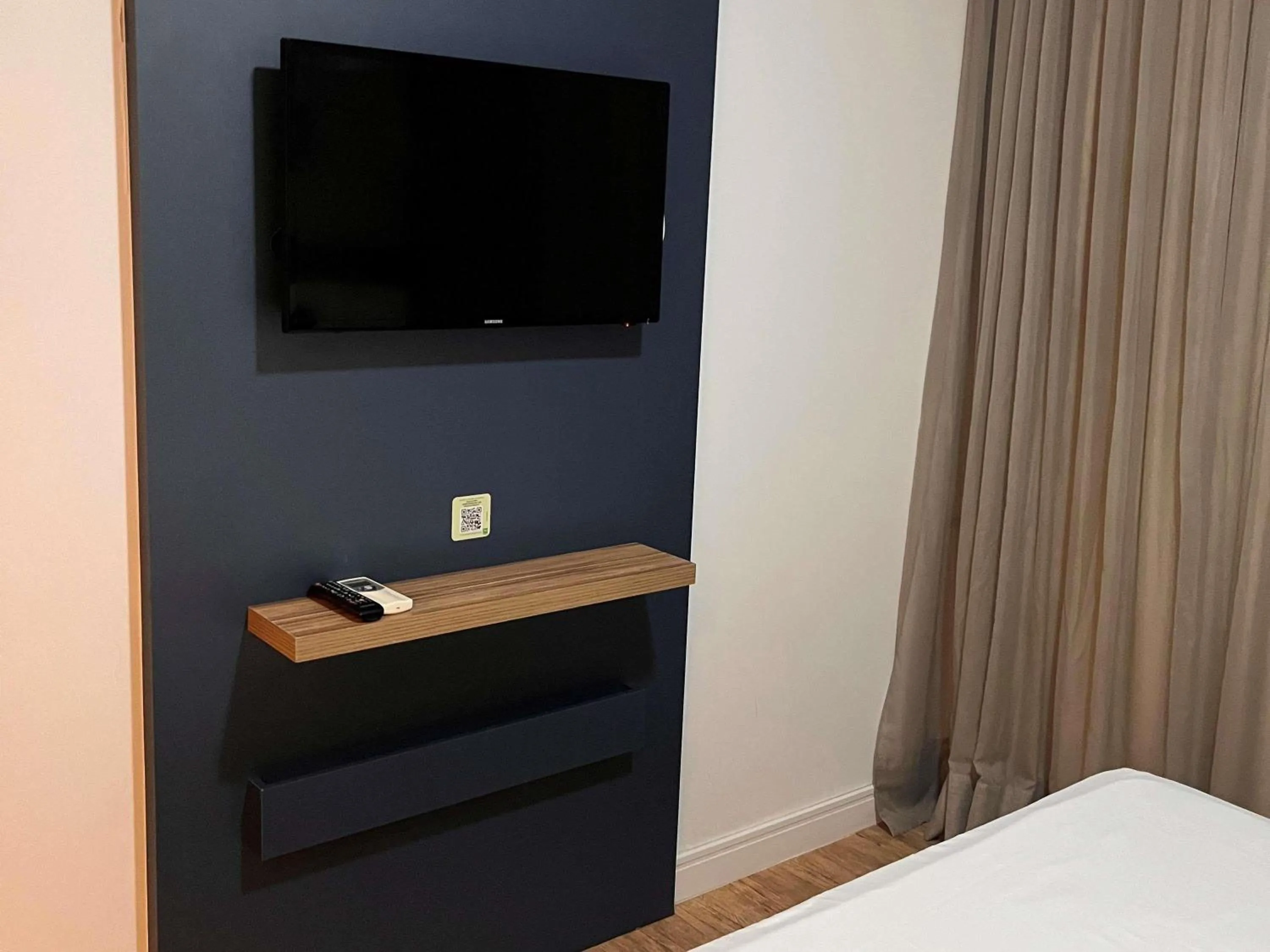 Bedroom, Bed in ibis Styles Confins Aeroporto