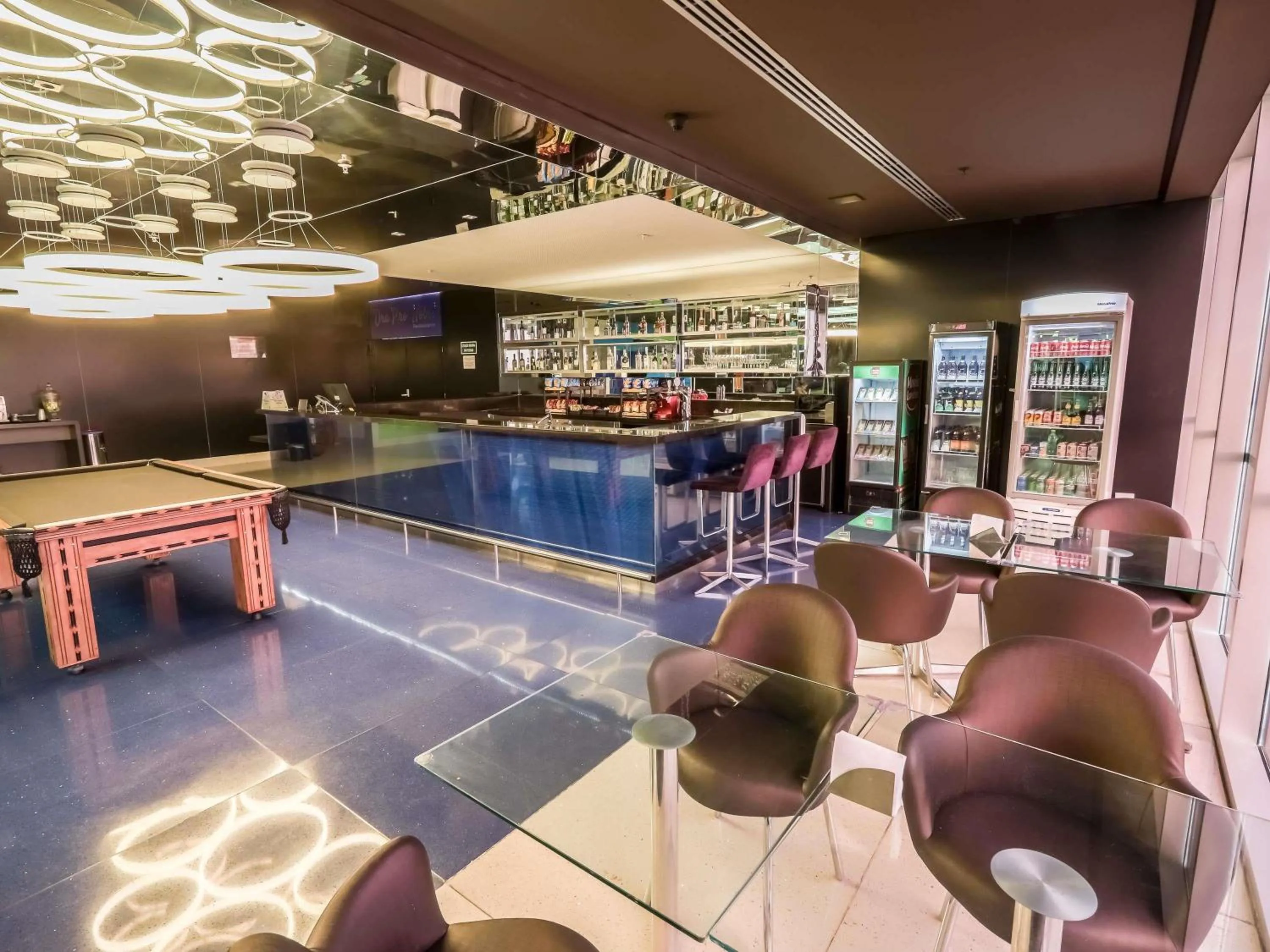 Lounge or bar in ibis Styles Confins Aeroporto