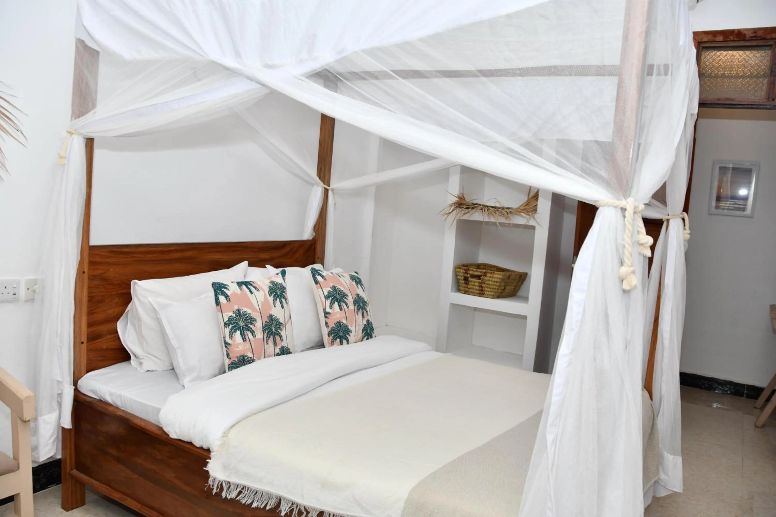 Bed in Coral Bay Zanzibar