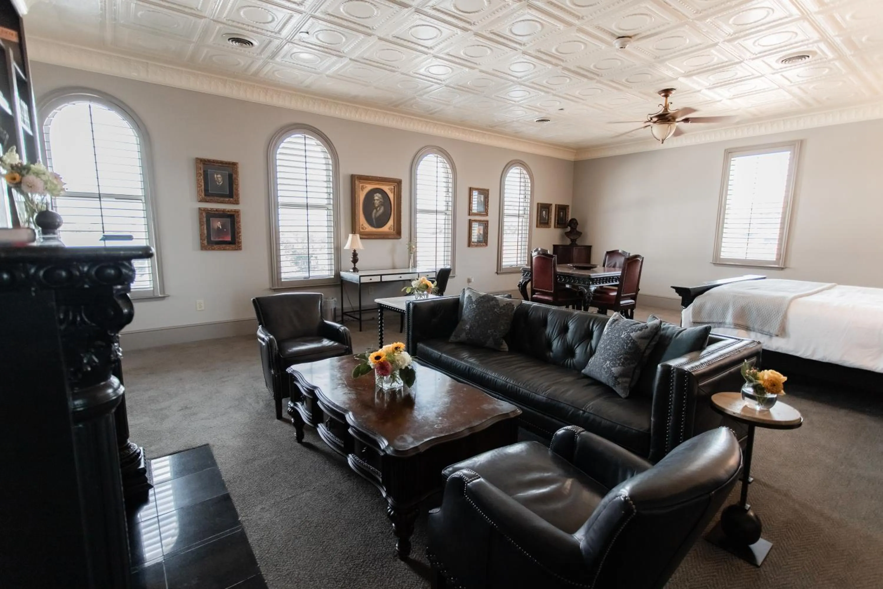 Seating area in Grand Hotel