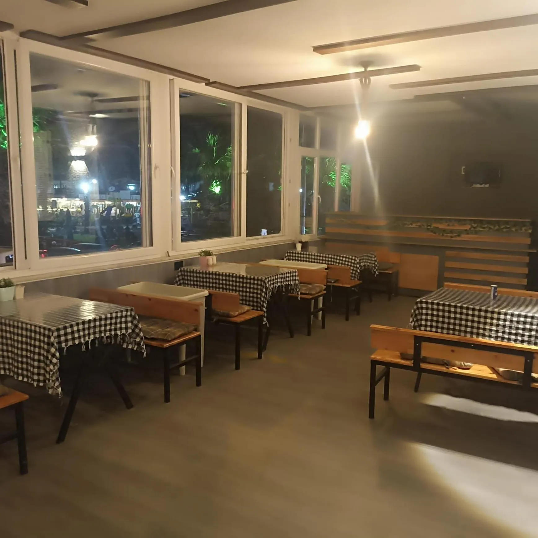 Restaurant/places to eat in Pia Butik Otel Sığacık