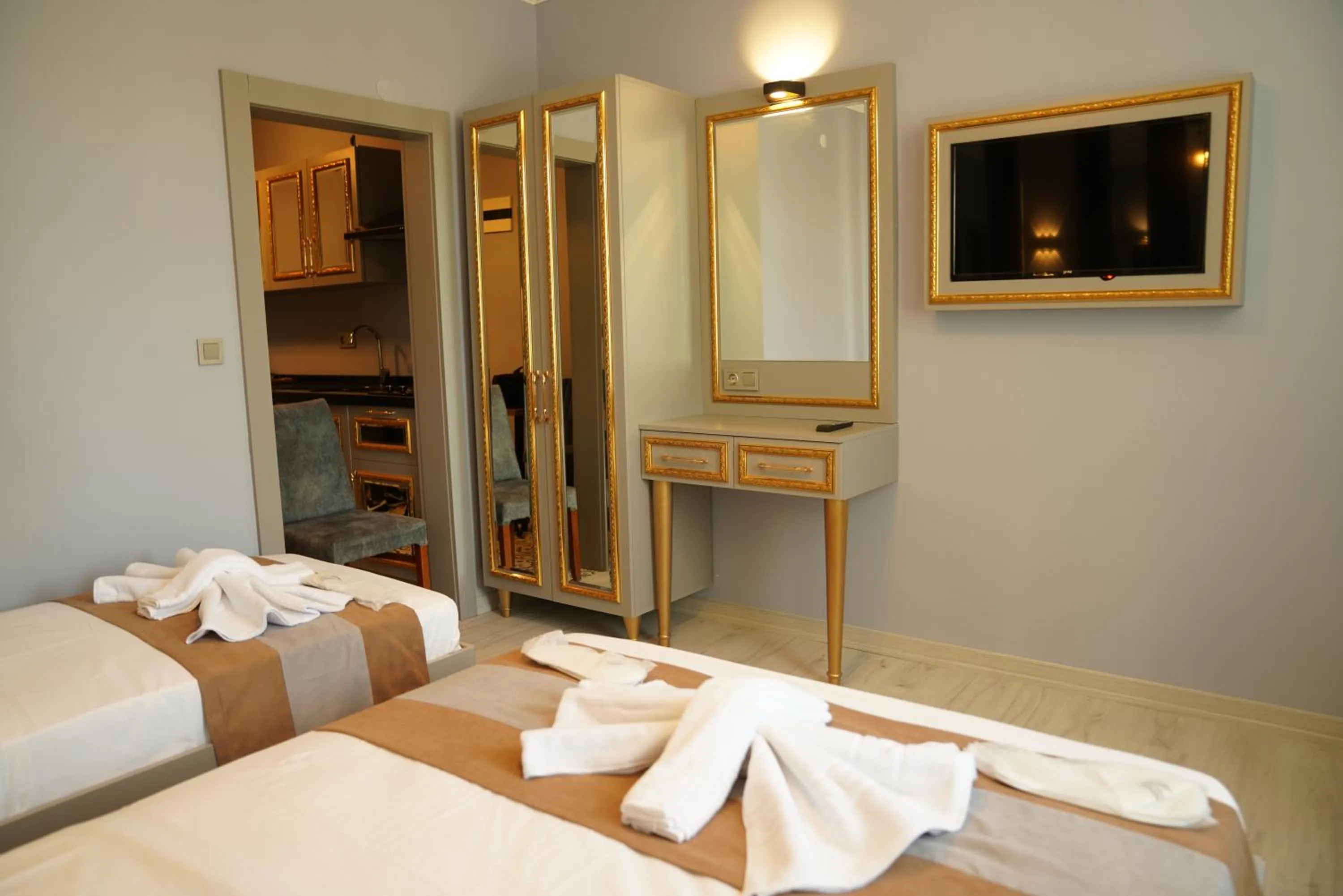 Bed in Taksim Maria suit hotel