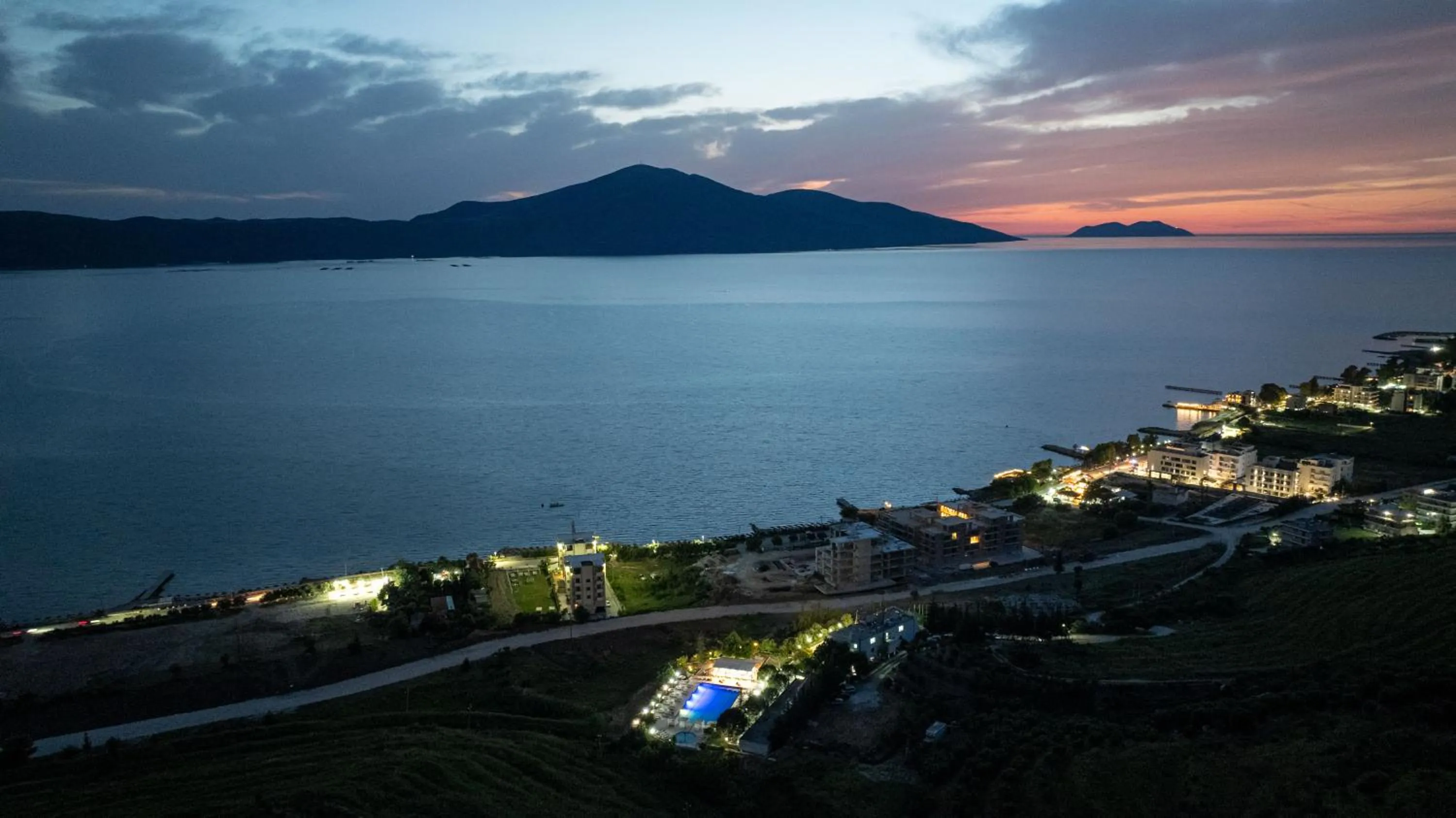 Night in Edva Resort