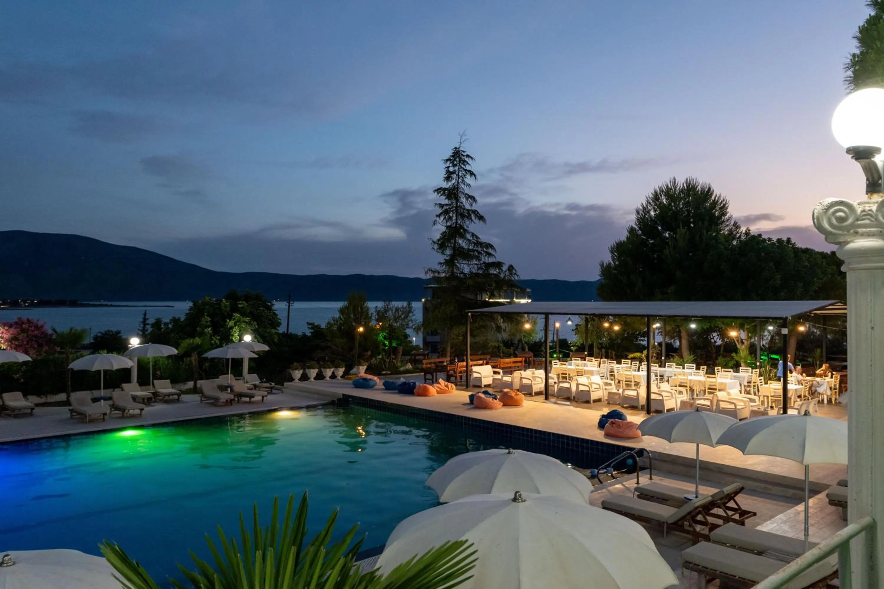 Night in Edva Resort