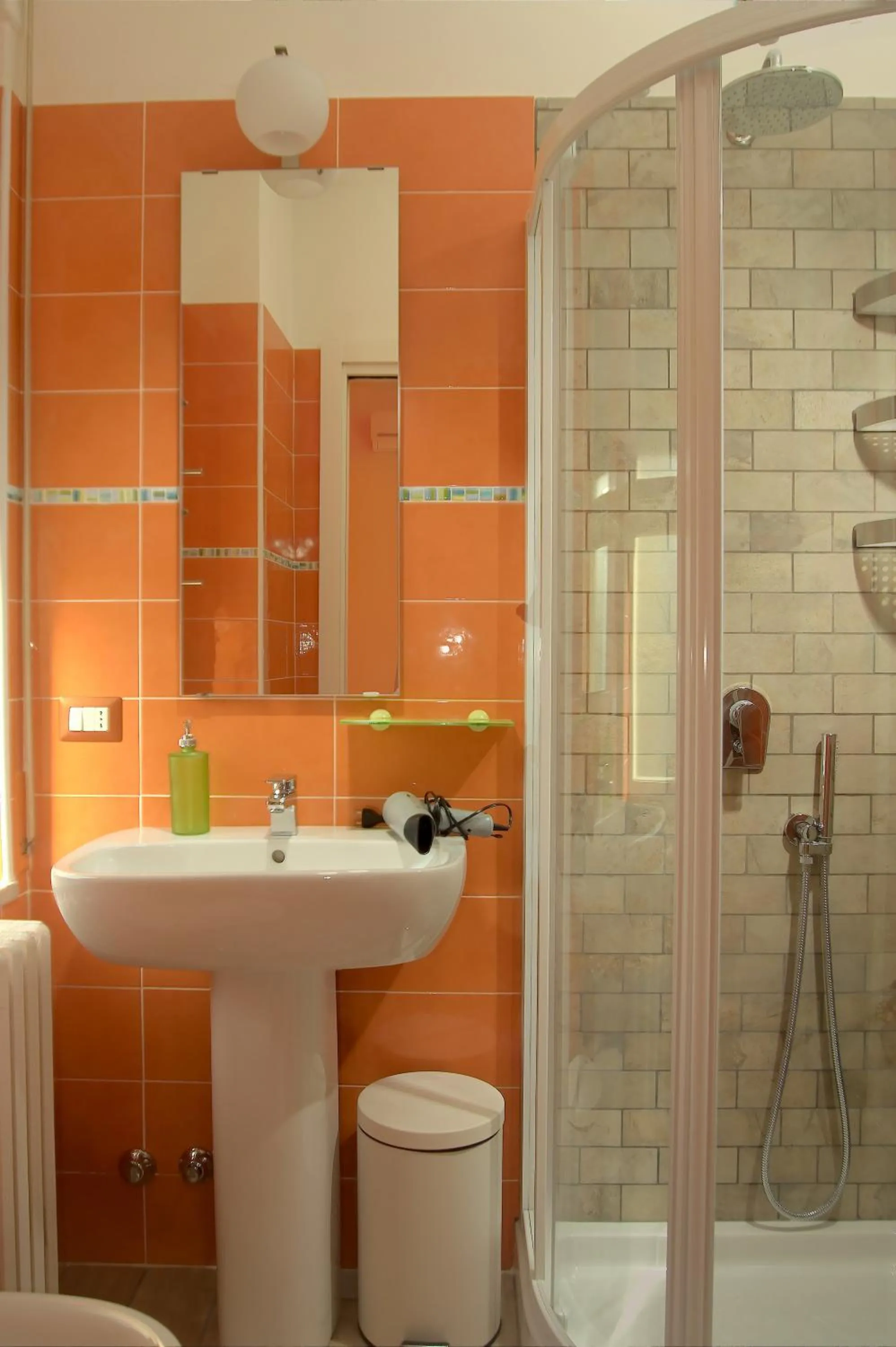 Shower in B&B Bibliotechina