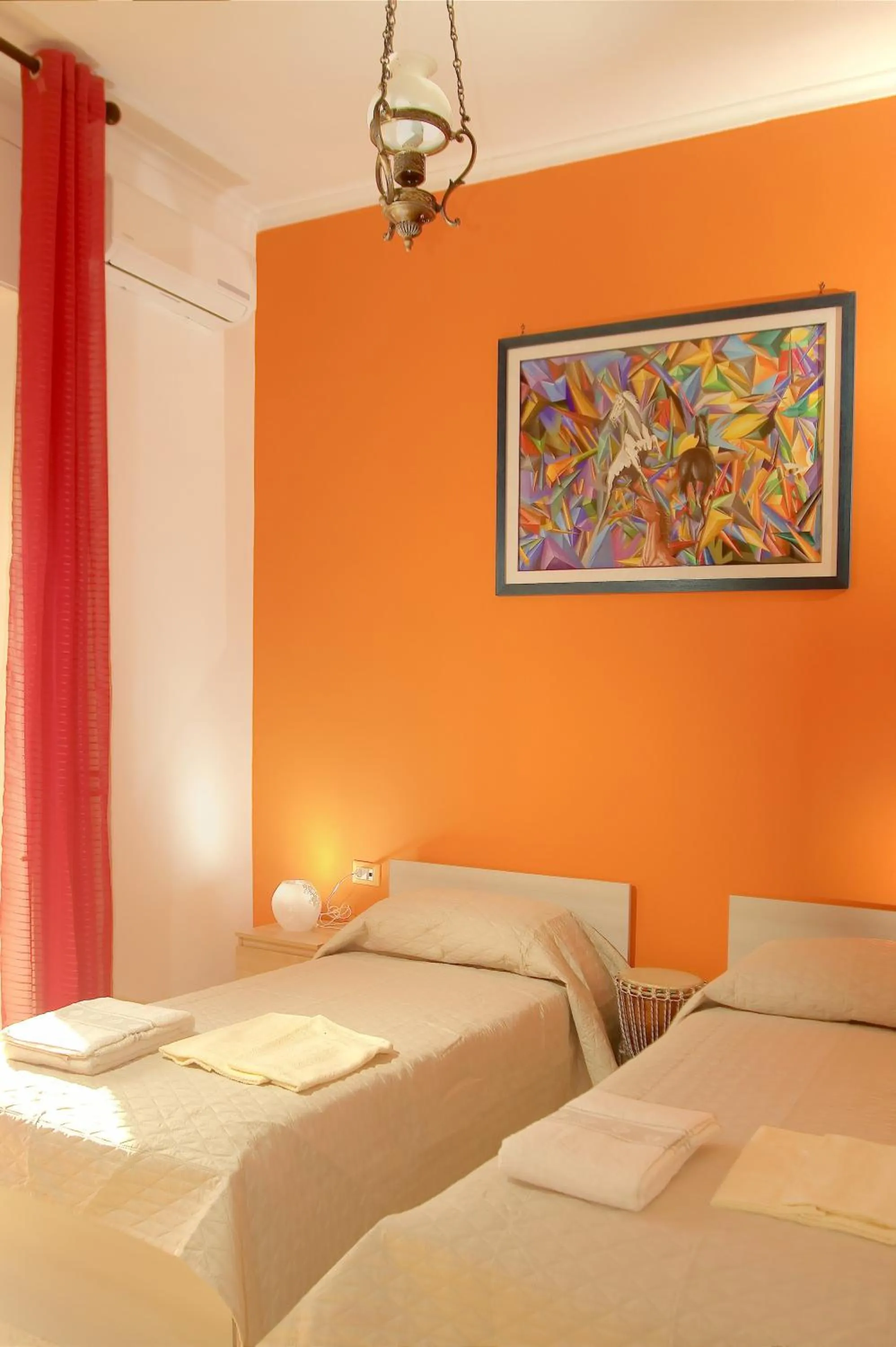 Photo of the whole room, Bed in B&B Bibliotechina