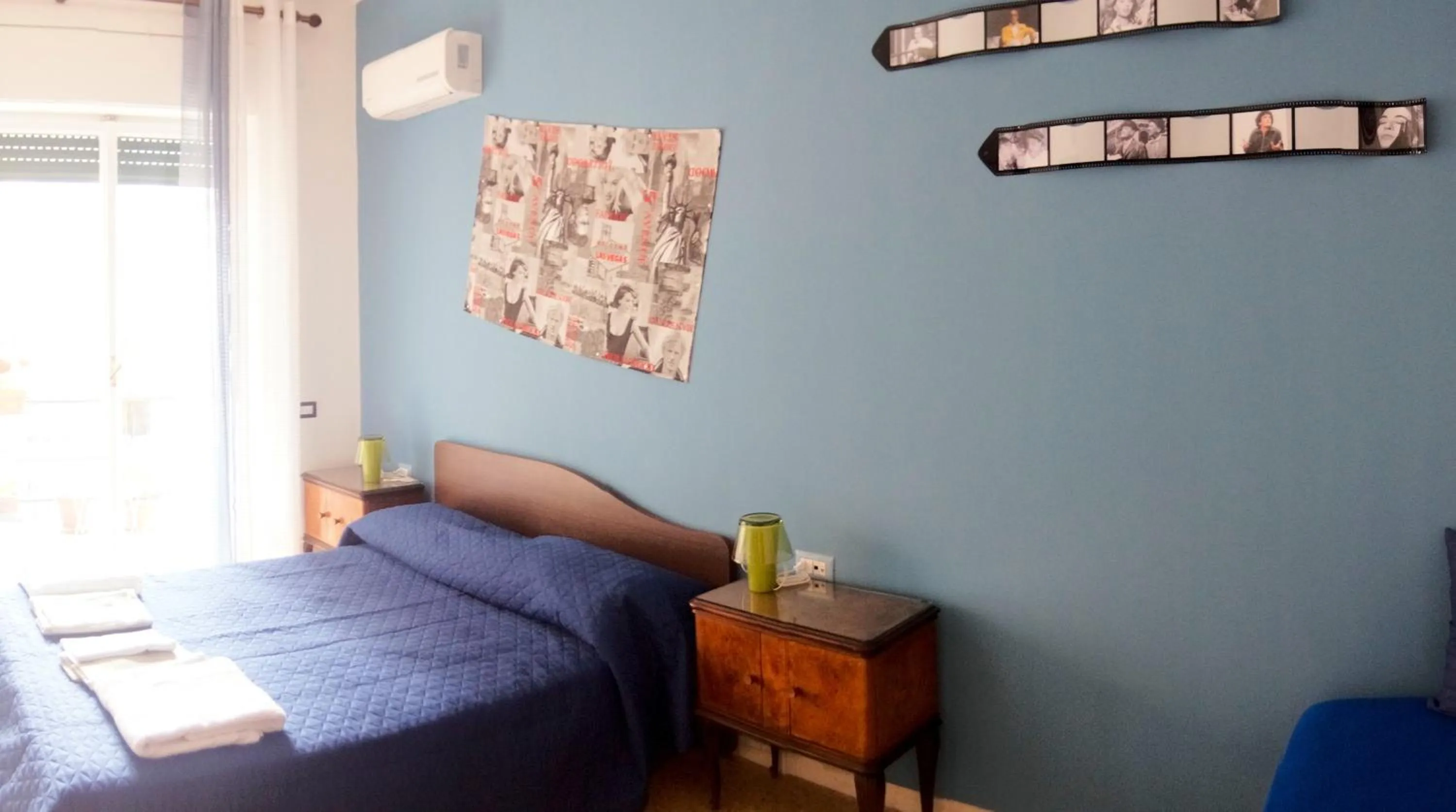 Photo of the whole room, Bed in B&B Bibliotechina