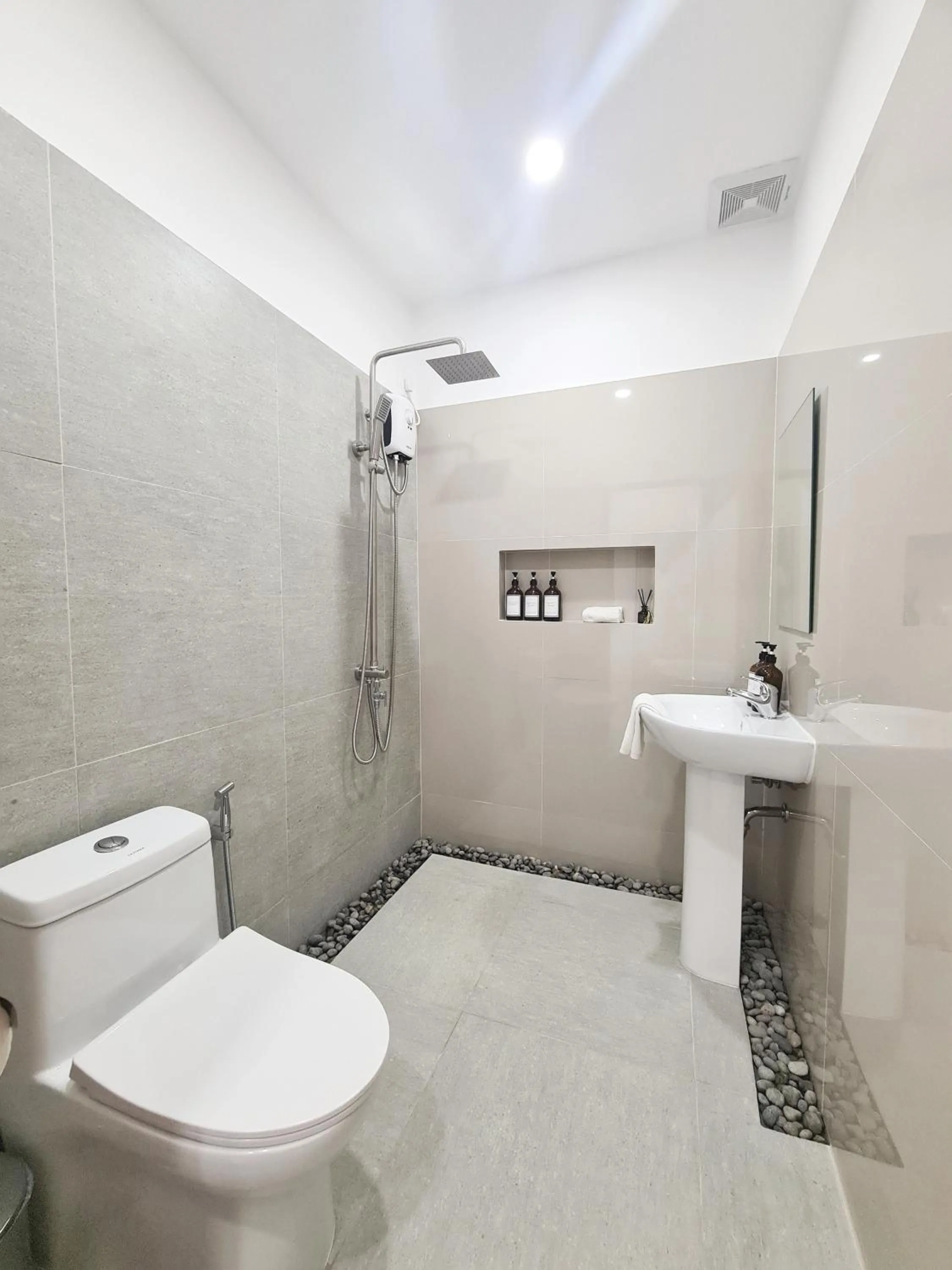 Bathroom in 148 Guesthouse and Resort