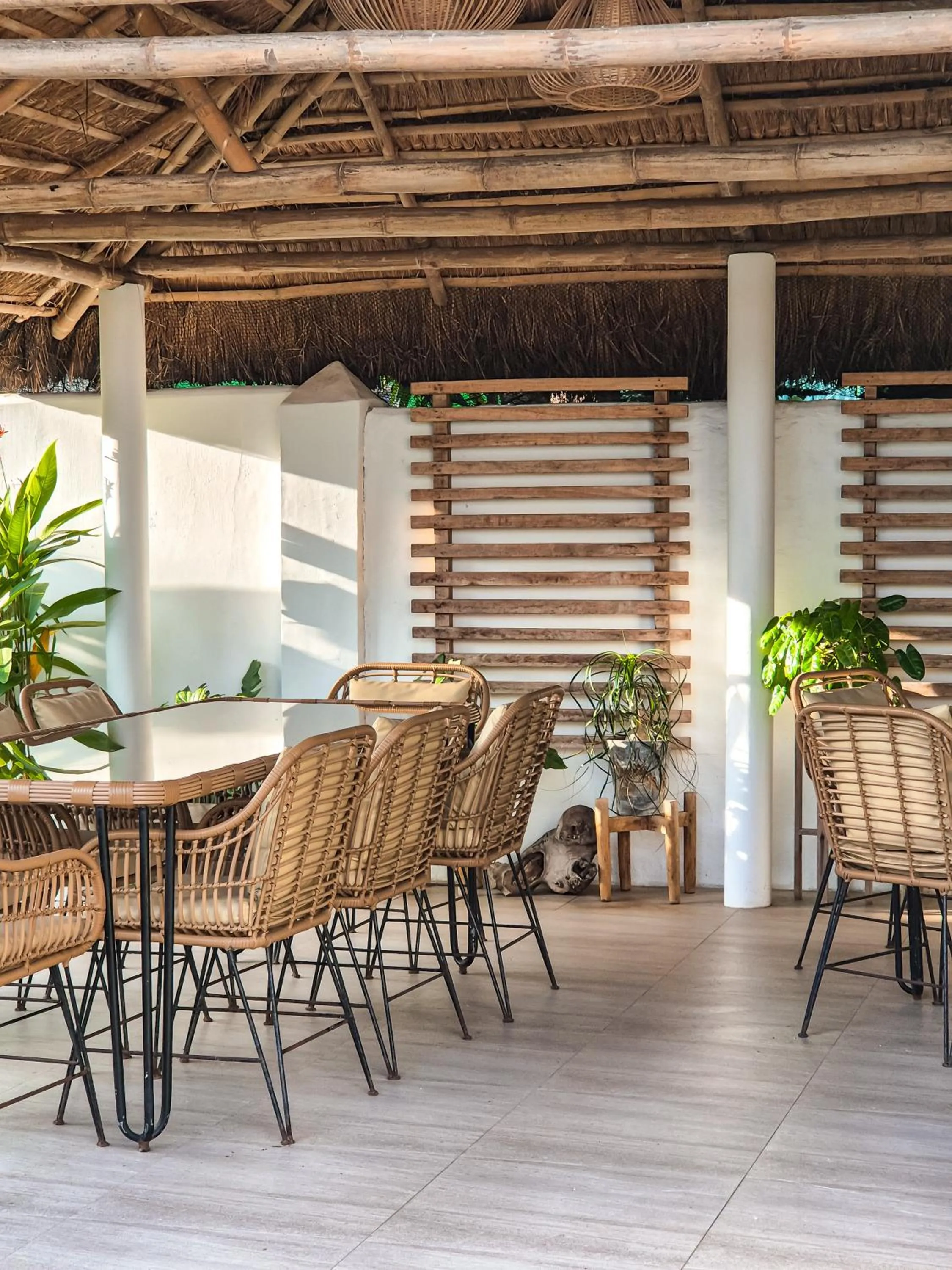 Restaurant/places to eat in 148 Guesthouse and Resort