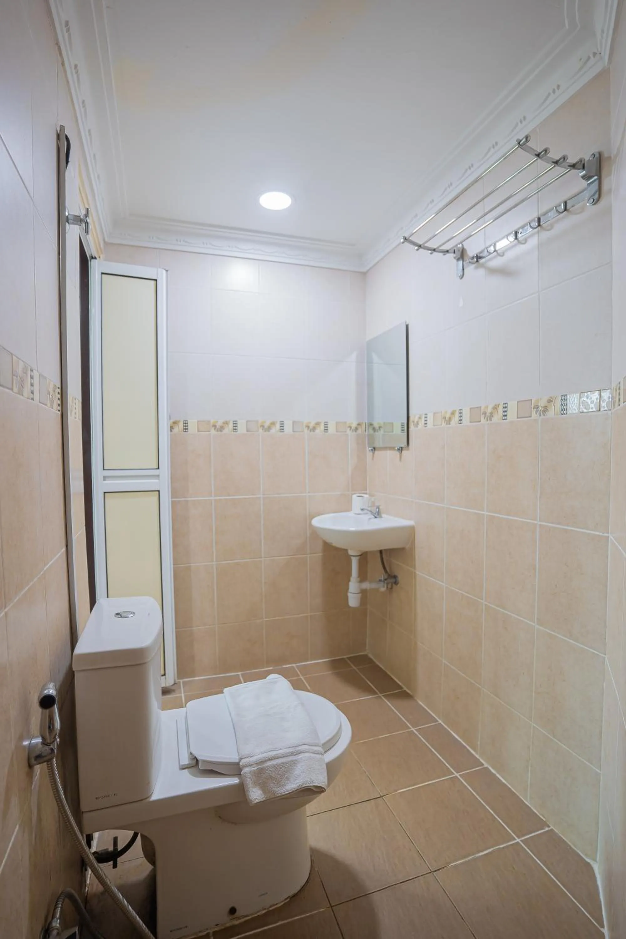 Bathroom in Hotel 28 Titiwangsa