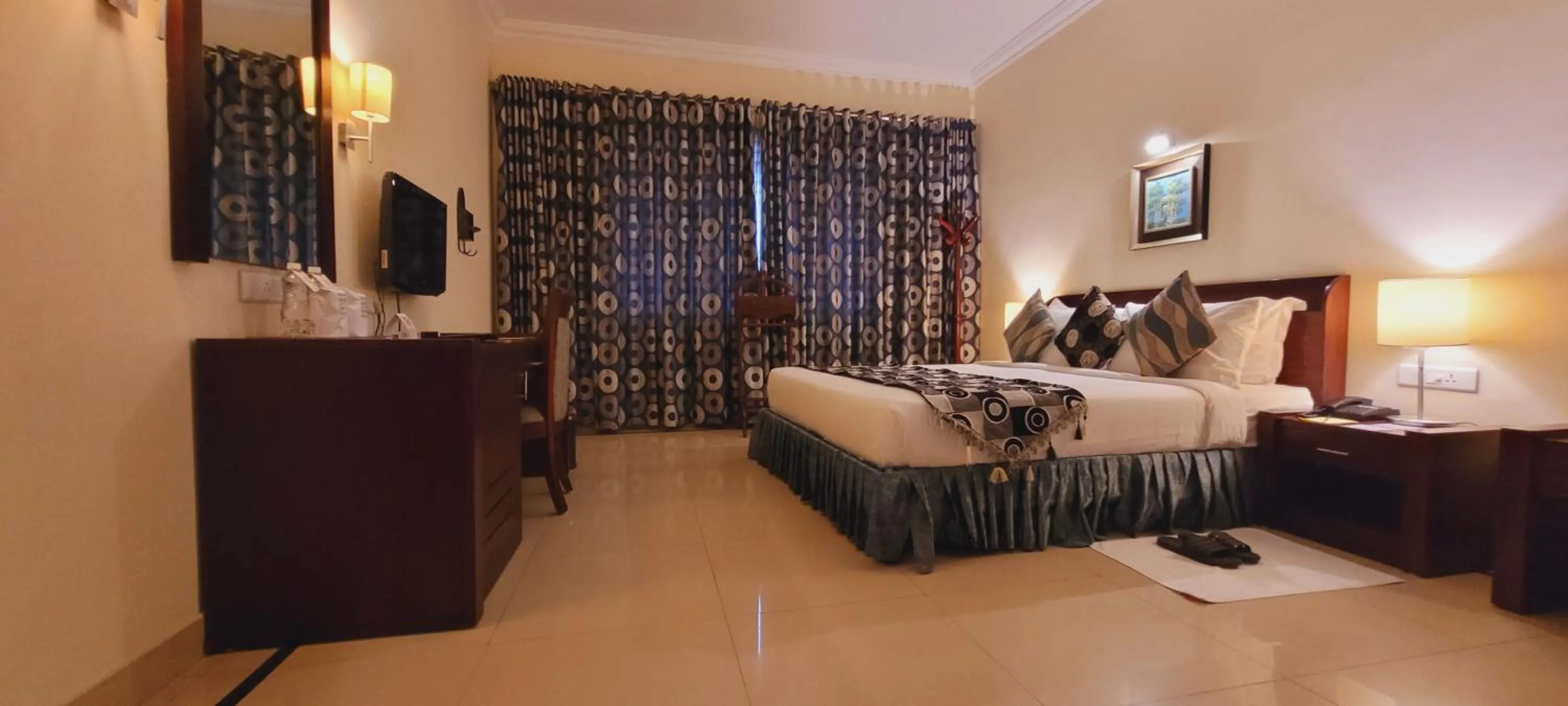 Bedroom, Bed in ASHOKA INN