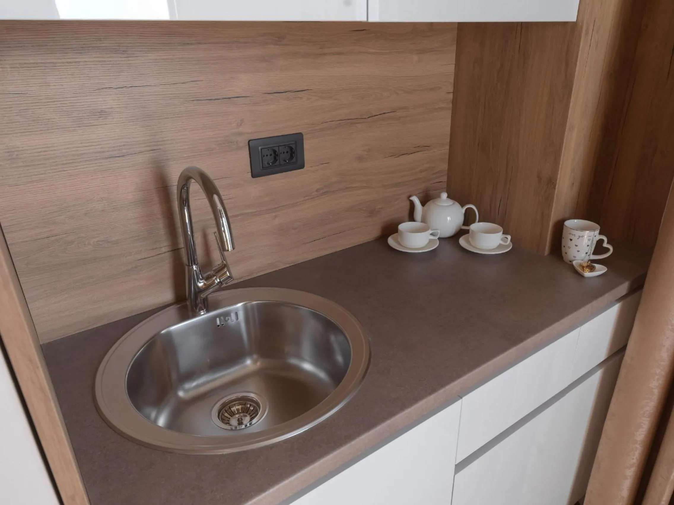 Kitchen or kitchenette in Hotel Diman