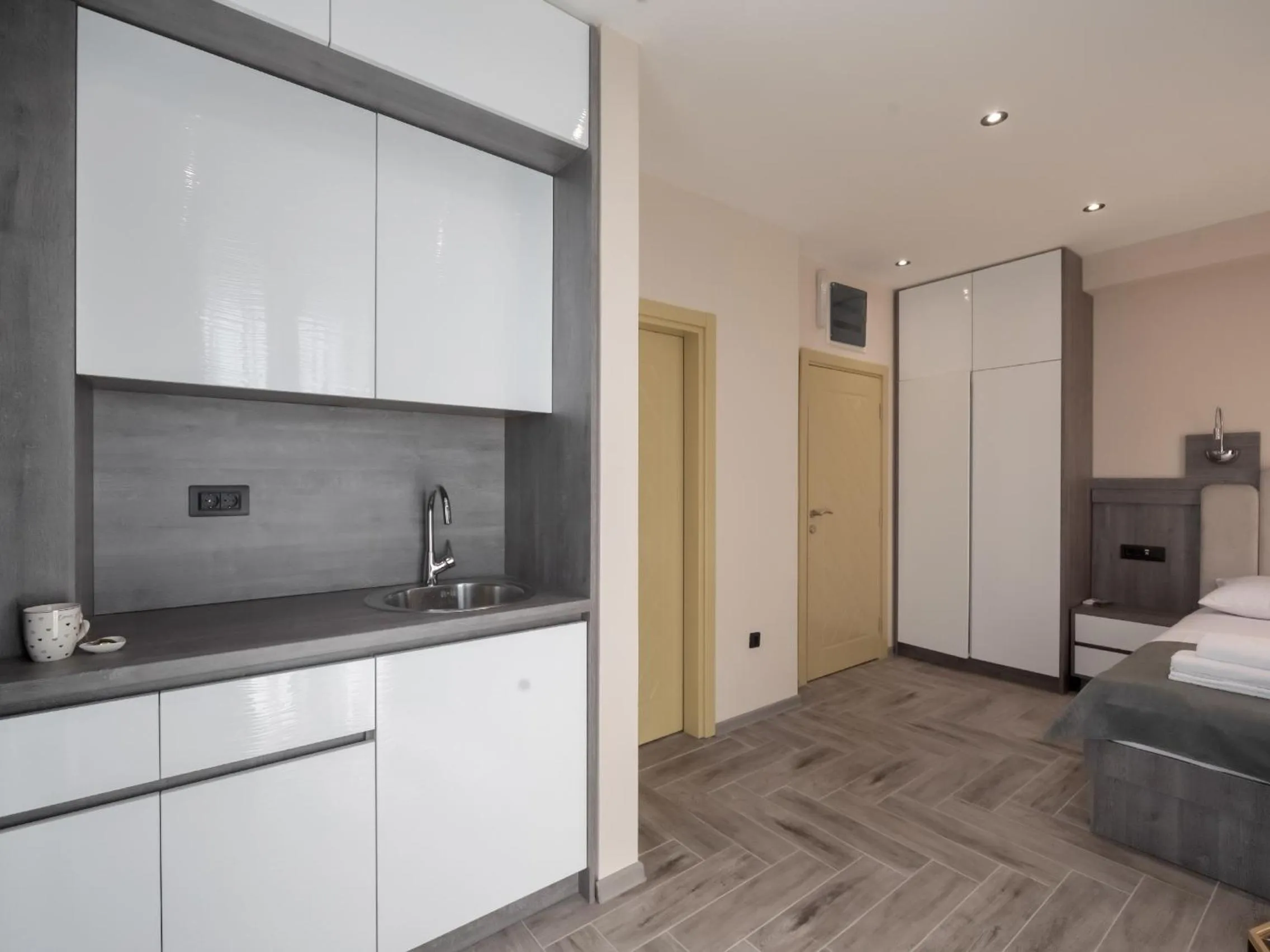 Kitchen or kitchenette in Hotel Diman