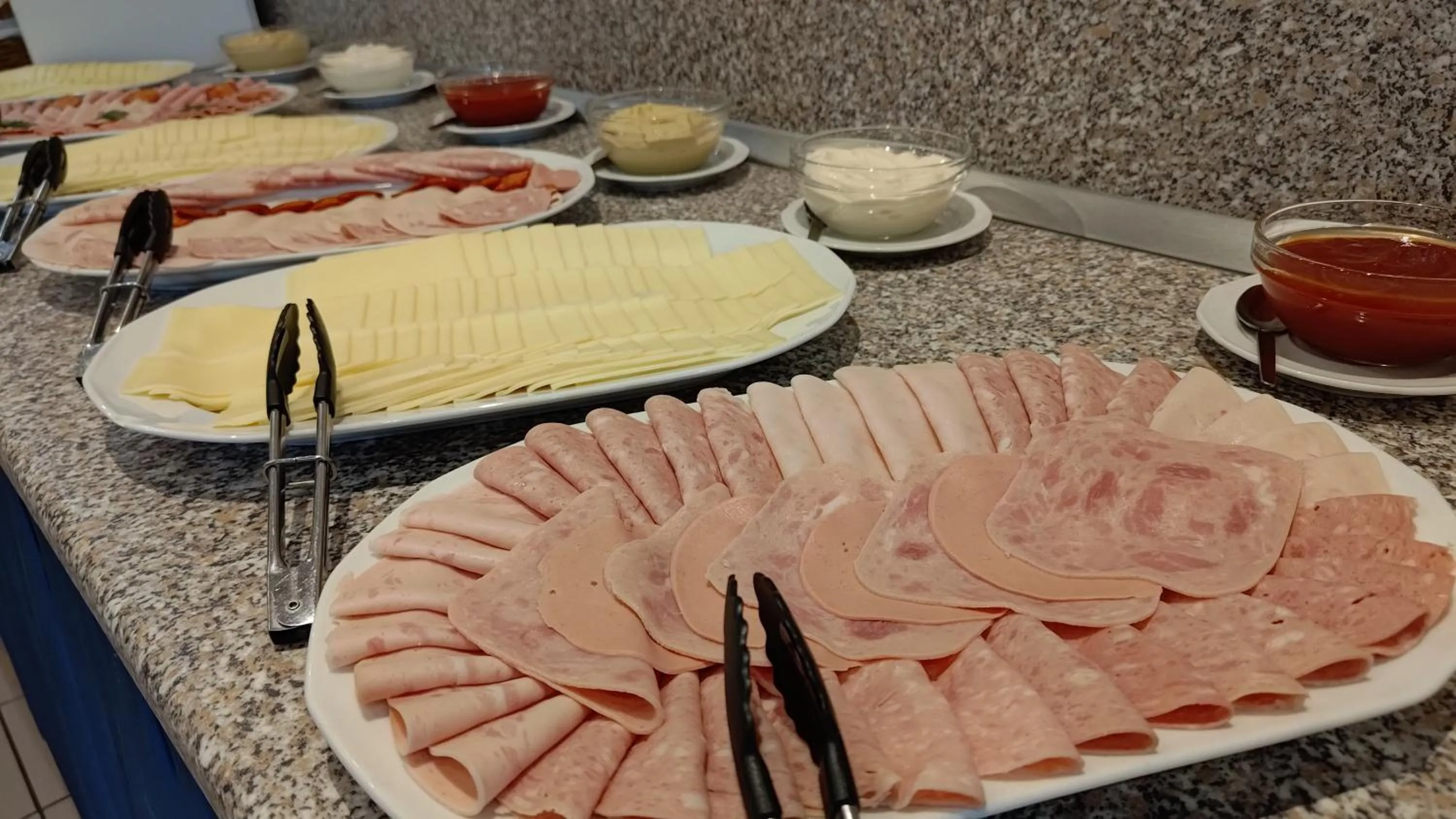 Breakfast, Food in Homoky Hotels Bestline Hotel