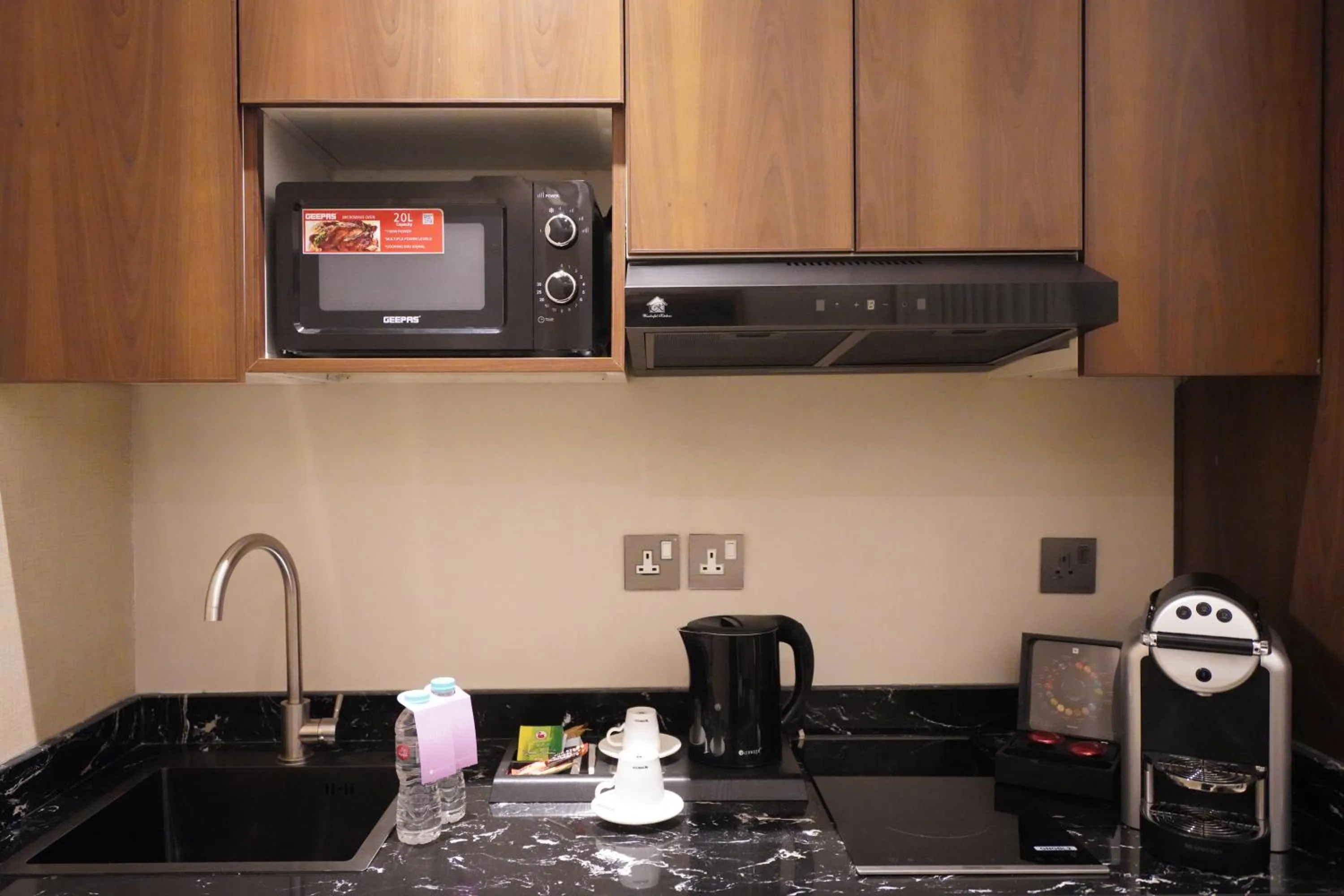 Kitchen or kitchenette in Tura Residence Olaya - ترى للشقق المخدومة العليا