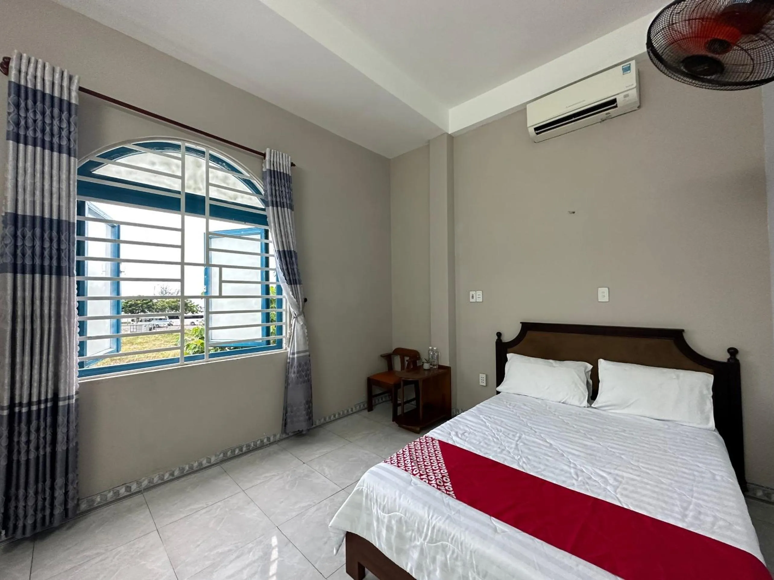 Bedroom, Bed in OYO 1187 Suoi Da Motel