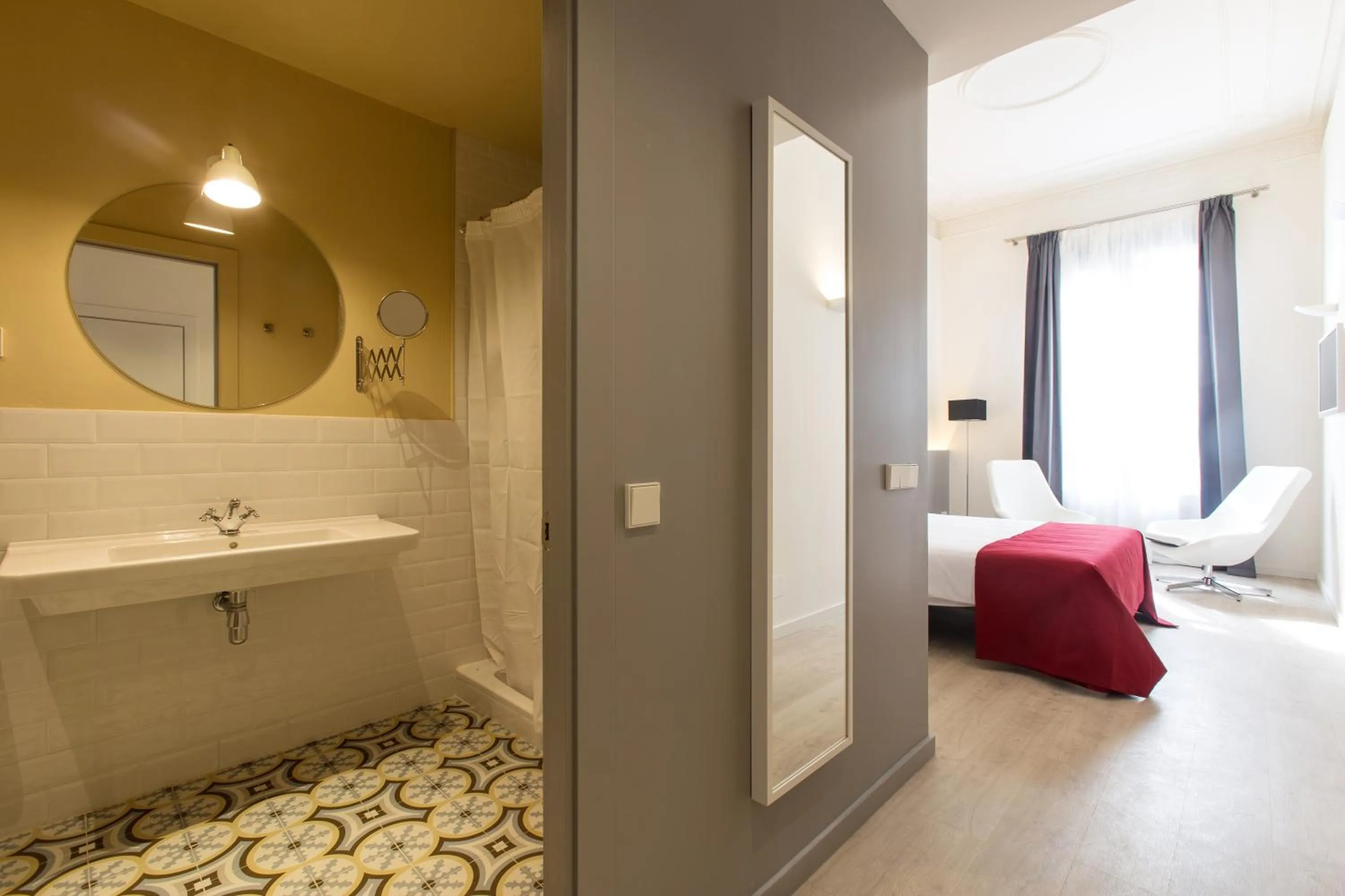 Bed in Izaila Plaza Catalunya