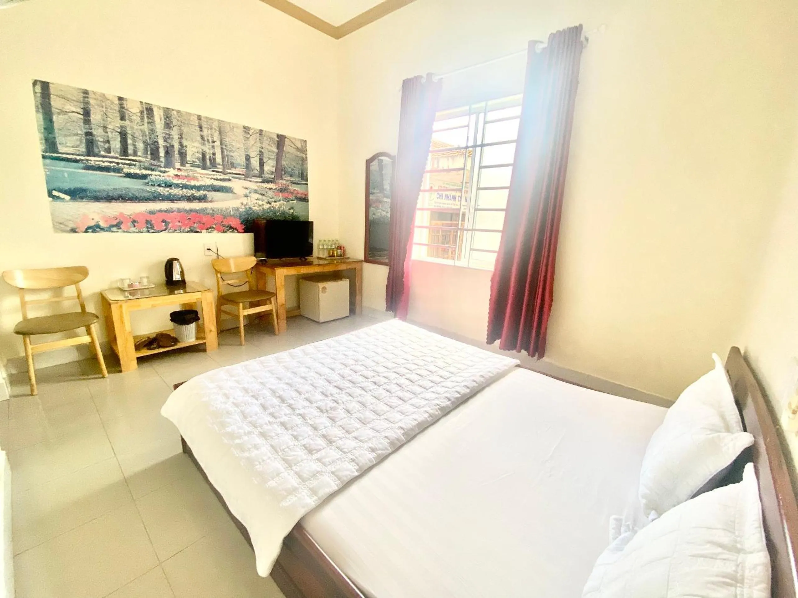 TV and multimedia, Bed in Khách sạn Ban Mê Xanh (Ban Me Xanh Hotel)