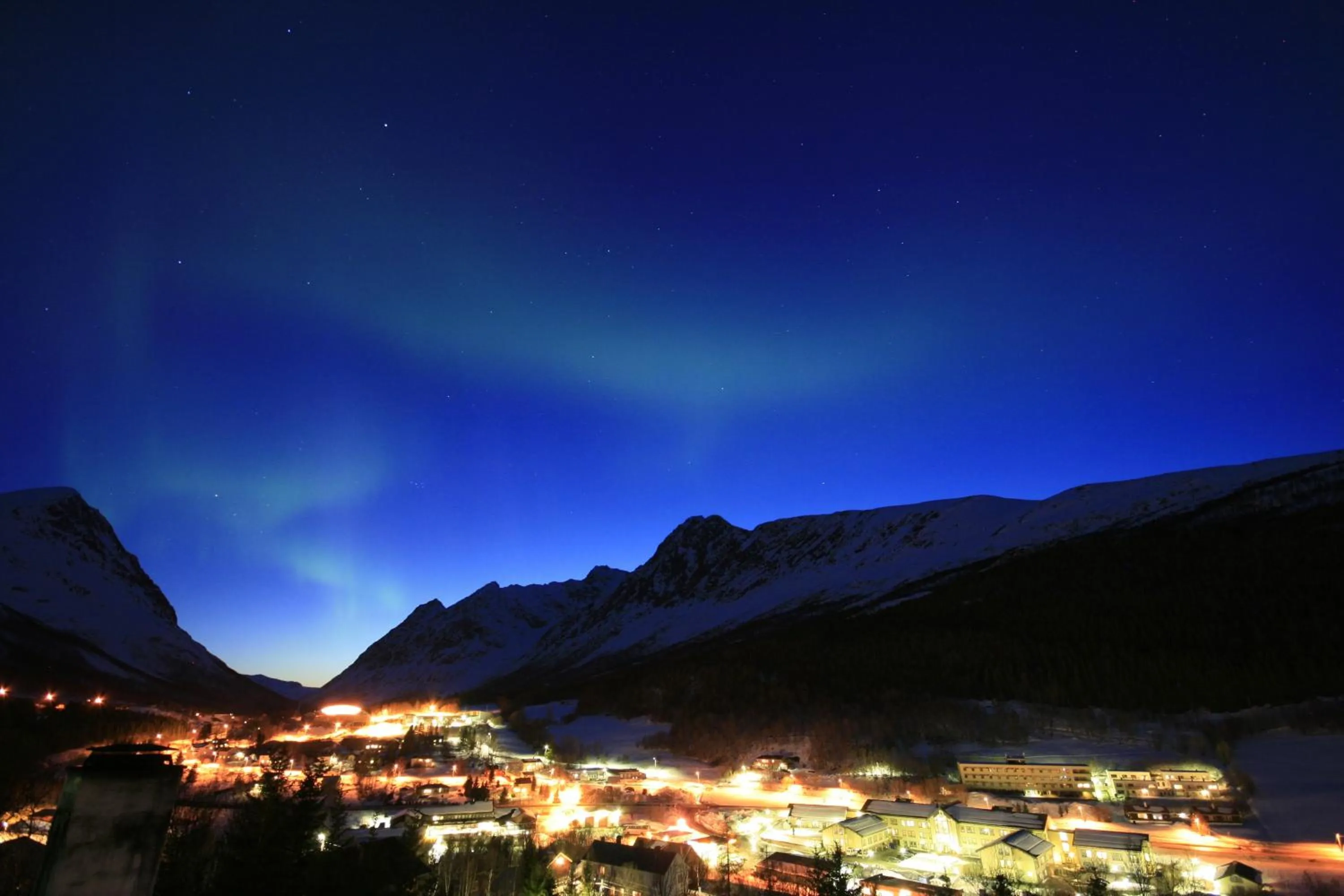 Mountain view in Lyngseidet Gjestegård AS