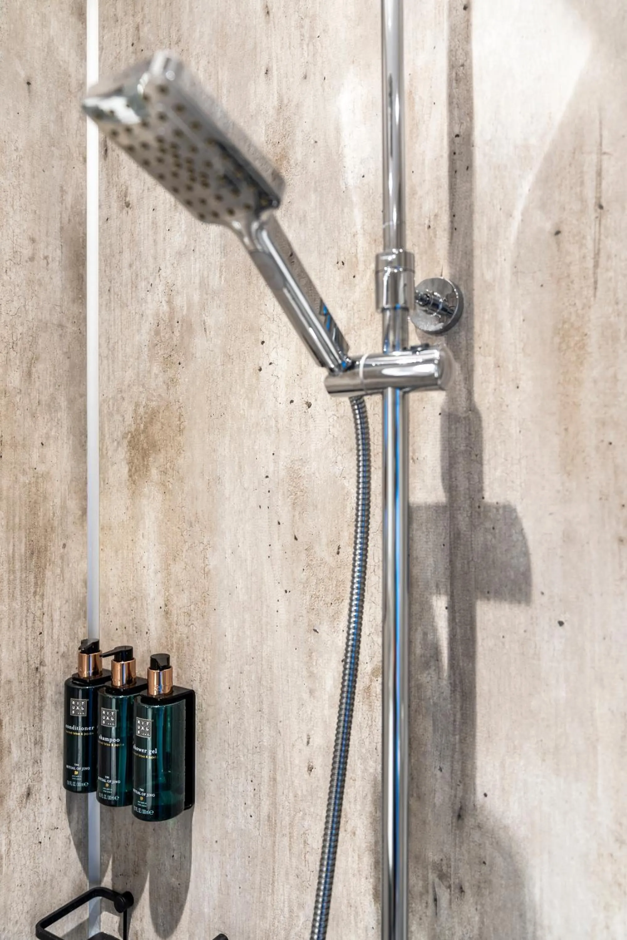 Lyngseidet Gjestegård AS