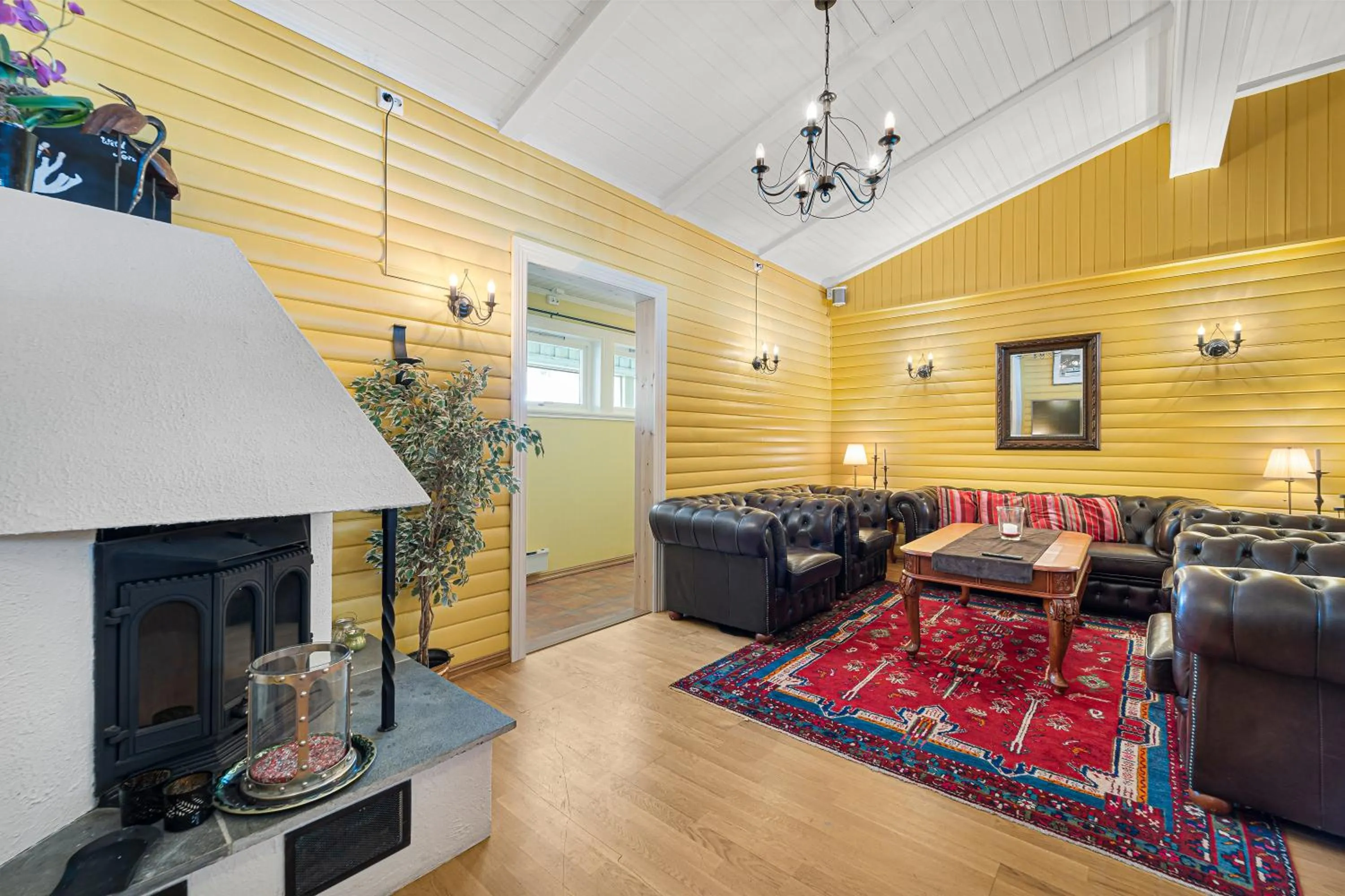 Lyngseidet Gjestegård AS