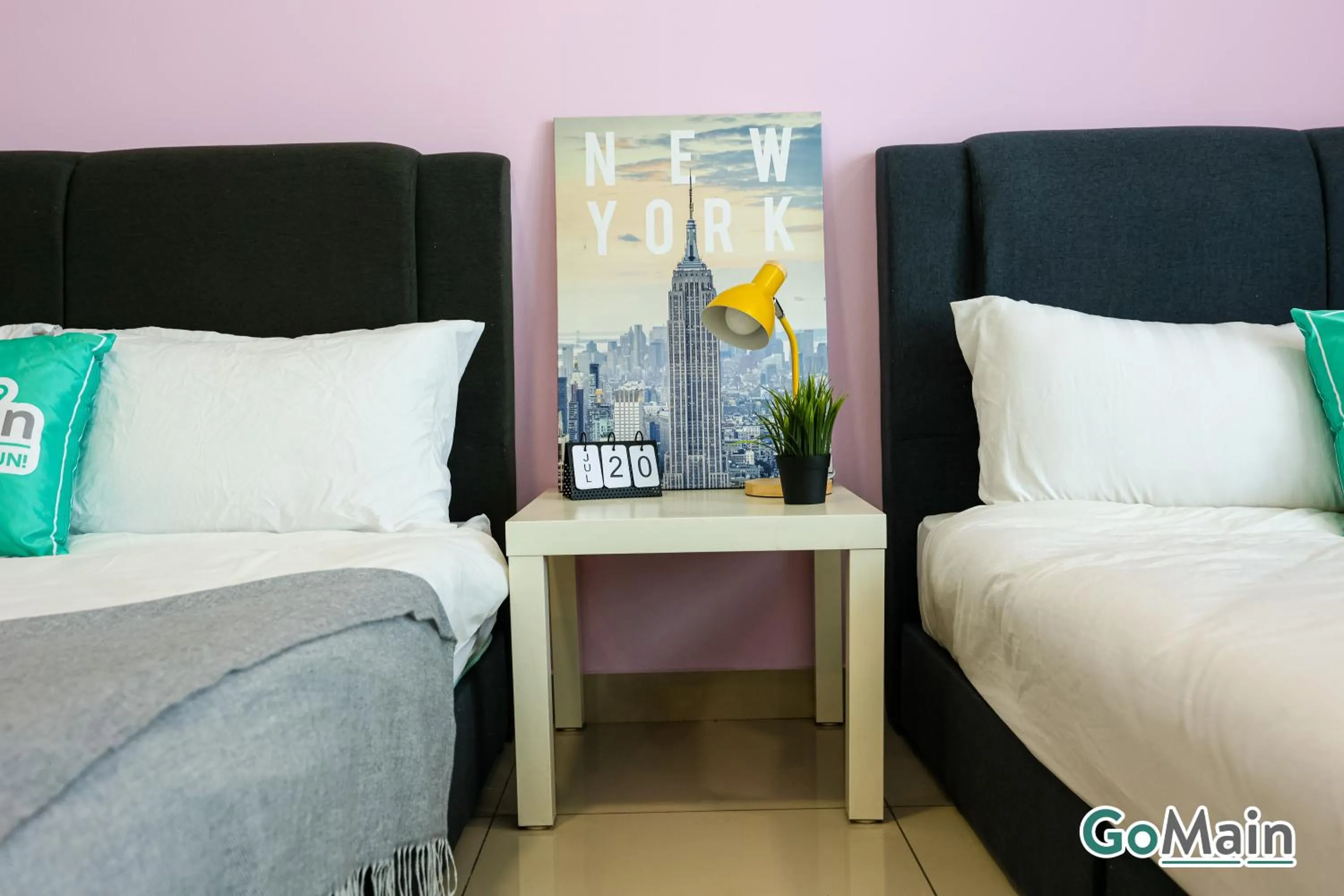 Bed in Trefoil Setia Alam by GO-MAIN - Next to Mall & SCCC