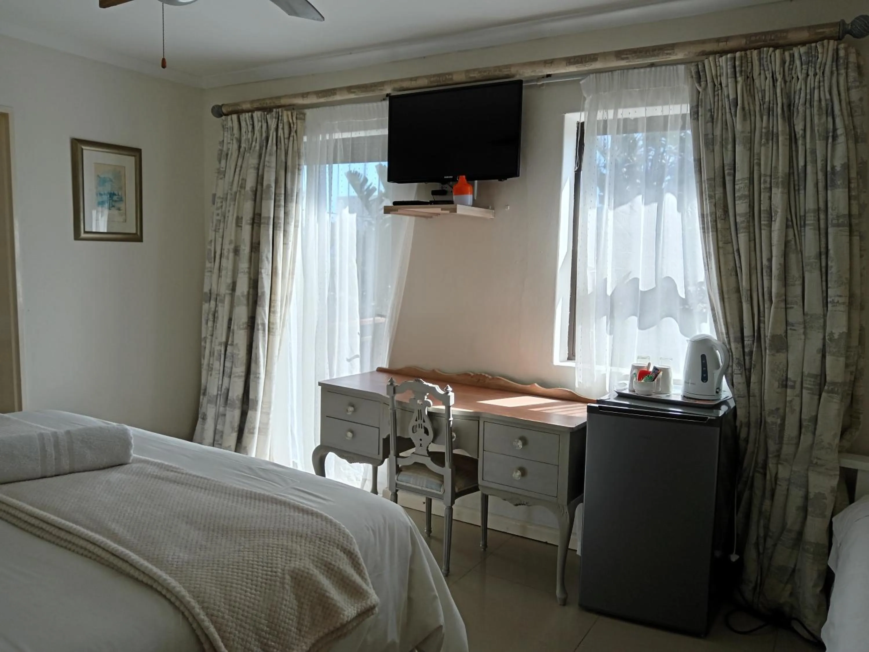 Bed in Blouberg Manor