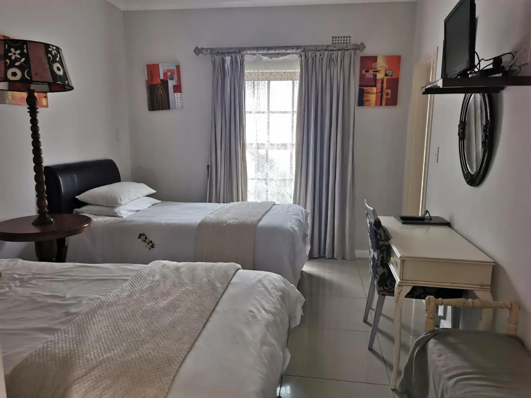 Traditional Queen Room in Blouberg Manor Traditional Queen Room in Blouberg Manor