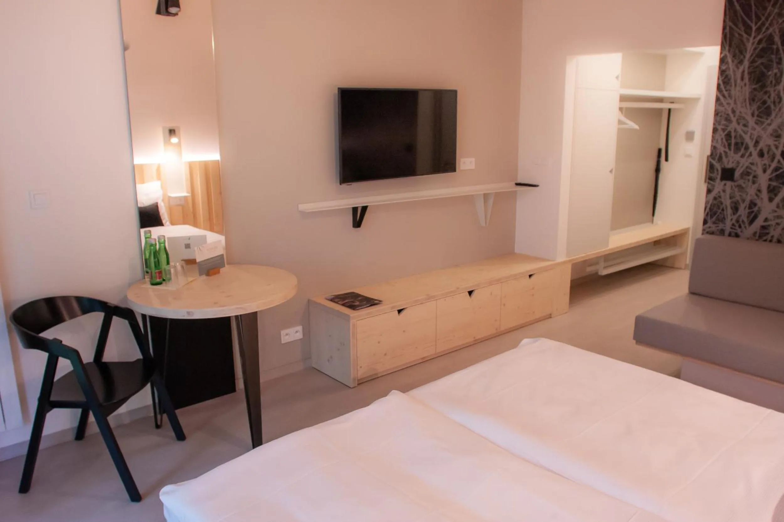 Property building in Prezidentská