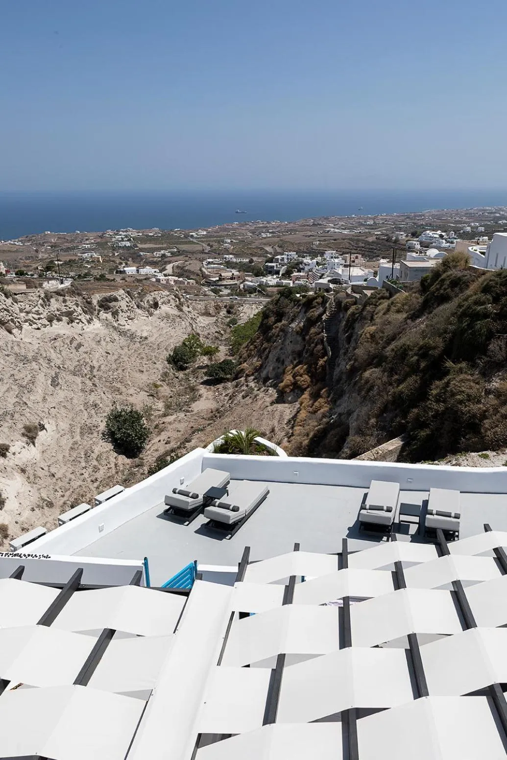 Day in Rafael' s Mediteranian Cave Suites