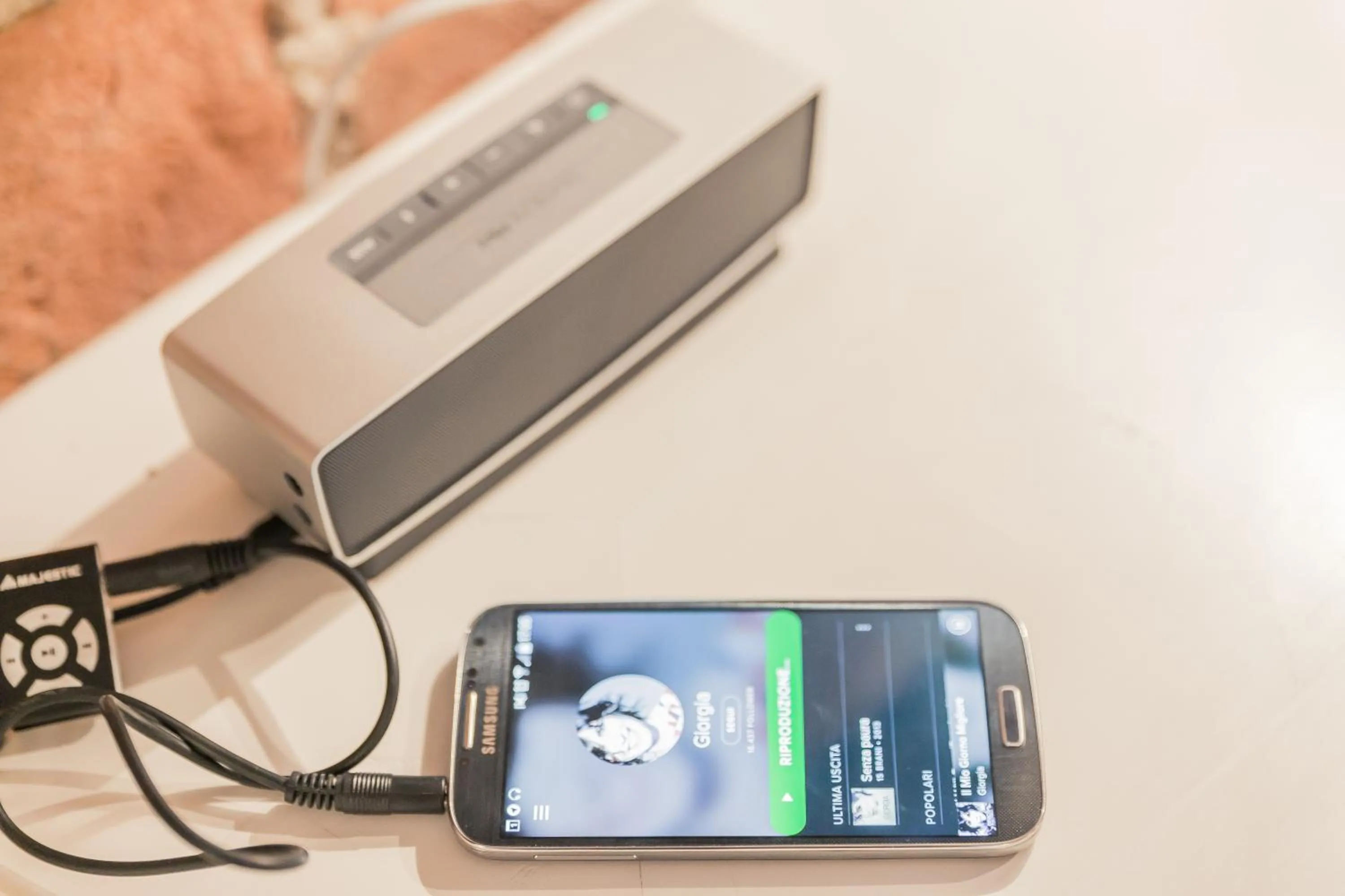 Photo of the whole room in Maison Resola - Rooms & Breakfast