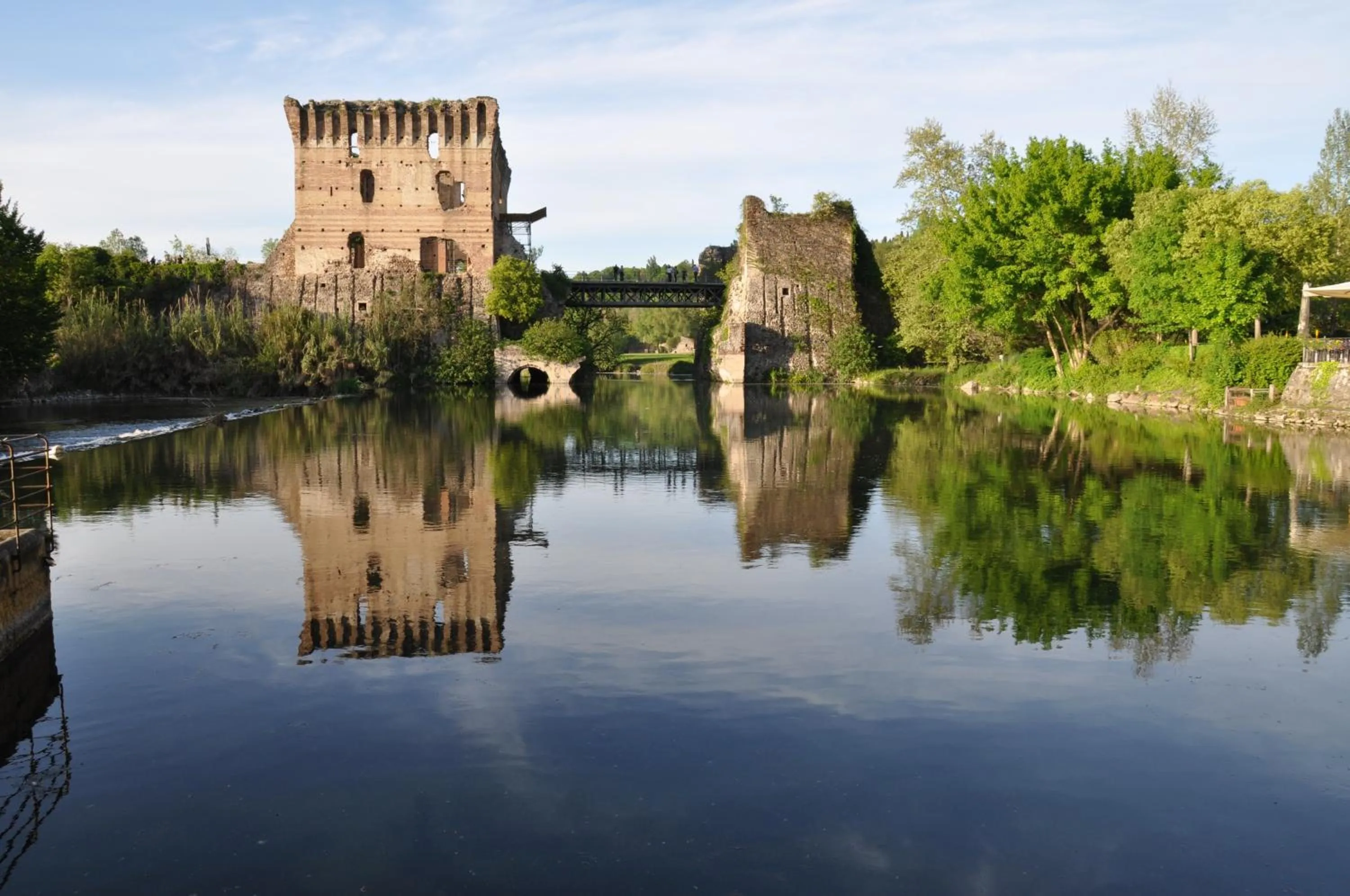 Day in Maison Resola - Rooms & Breakfast