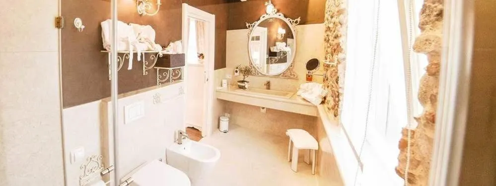 Maison Resola - Rooms & Breakfast