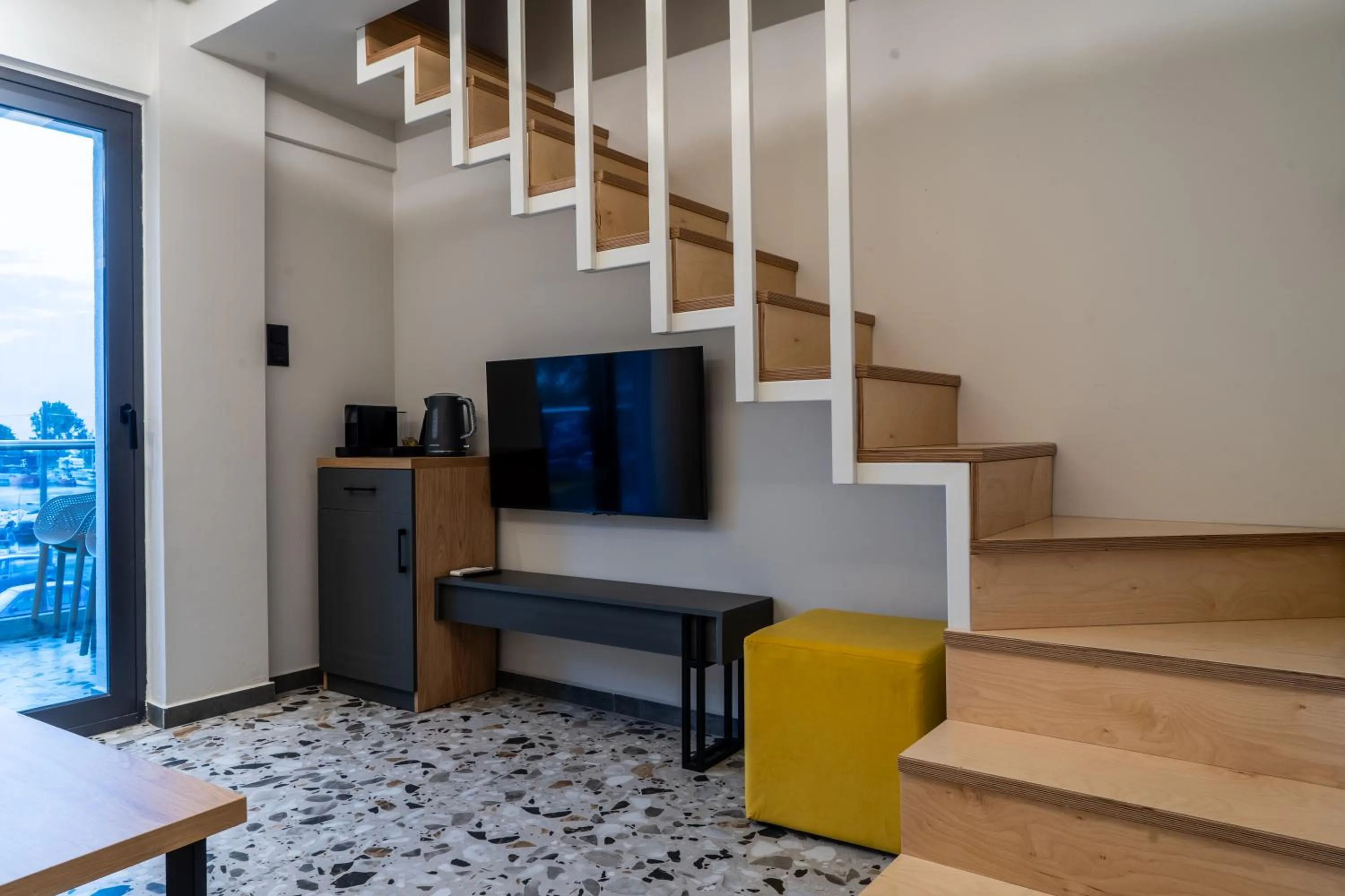 Photo of the whole room in NERO SEASCAPE SUITES