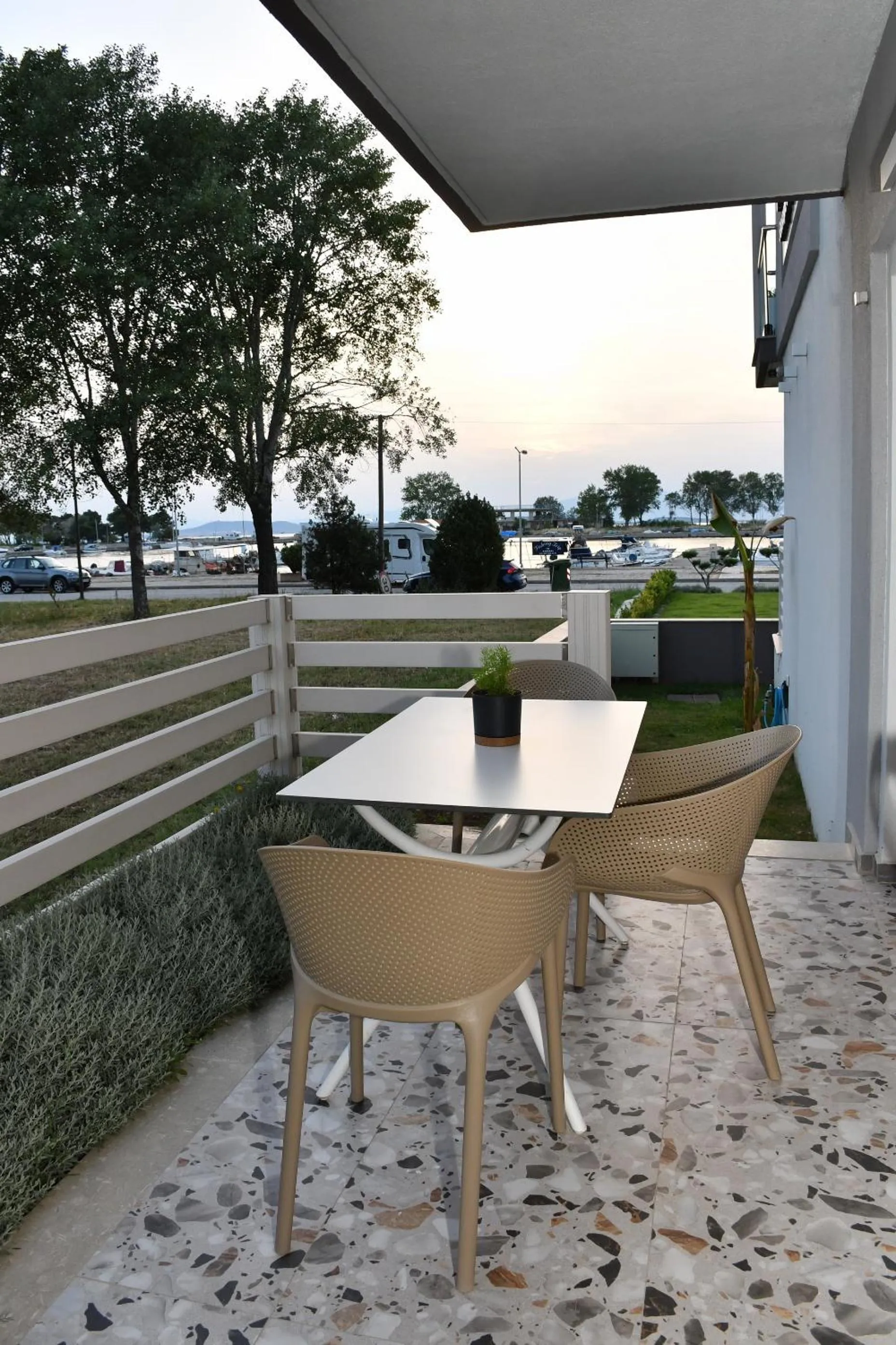 NERO SEASCAPE SUITES