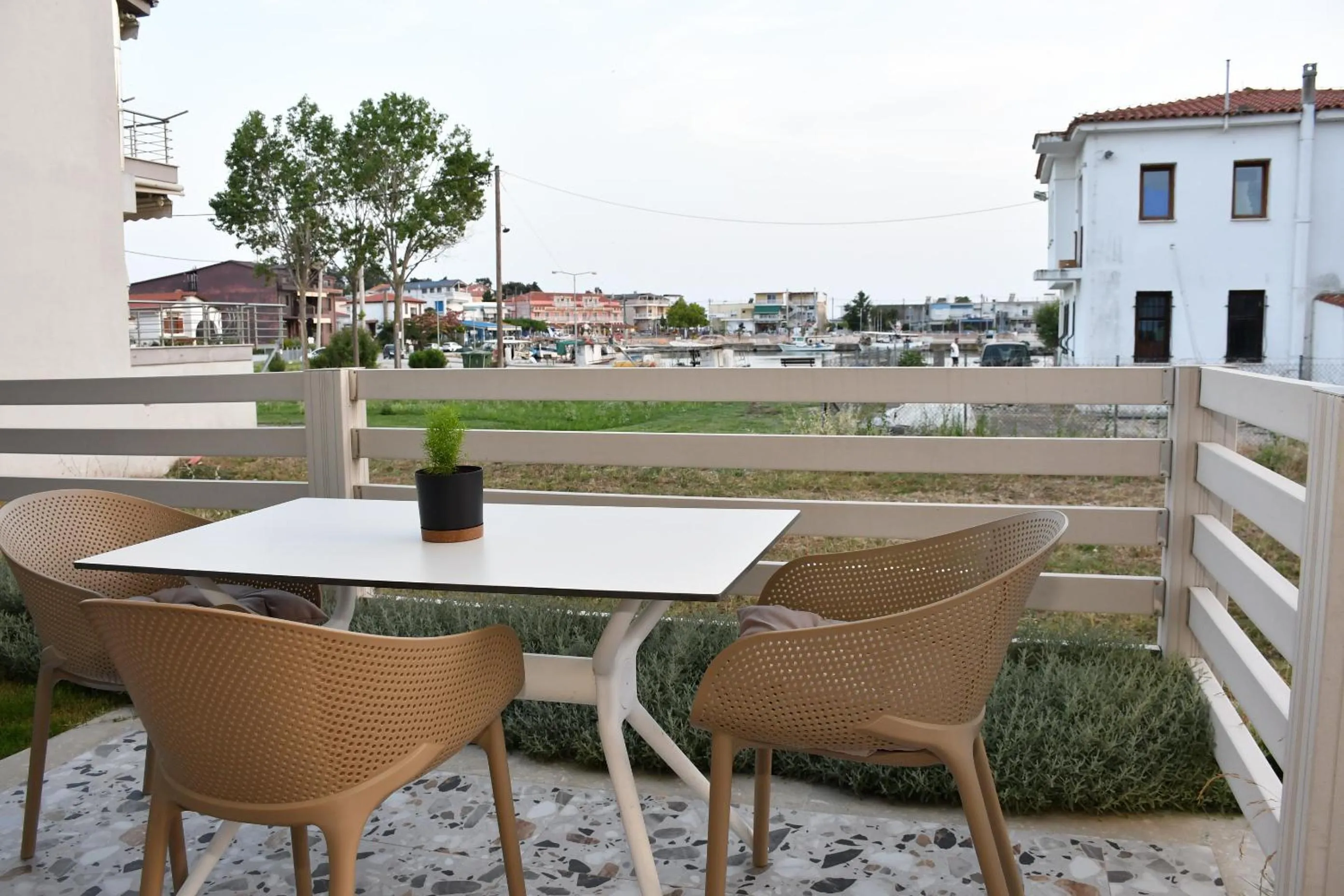 NERO SEASCAPE SUITES