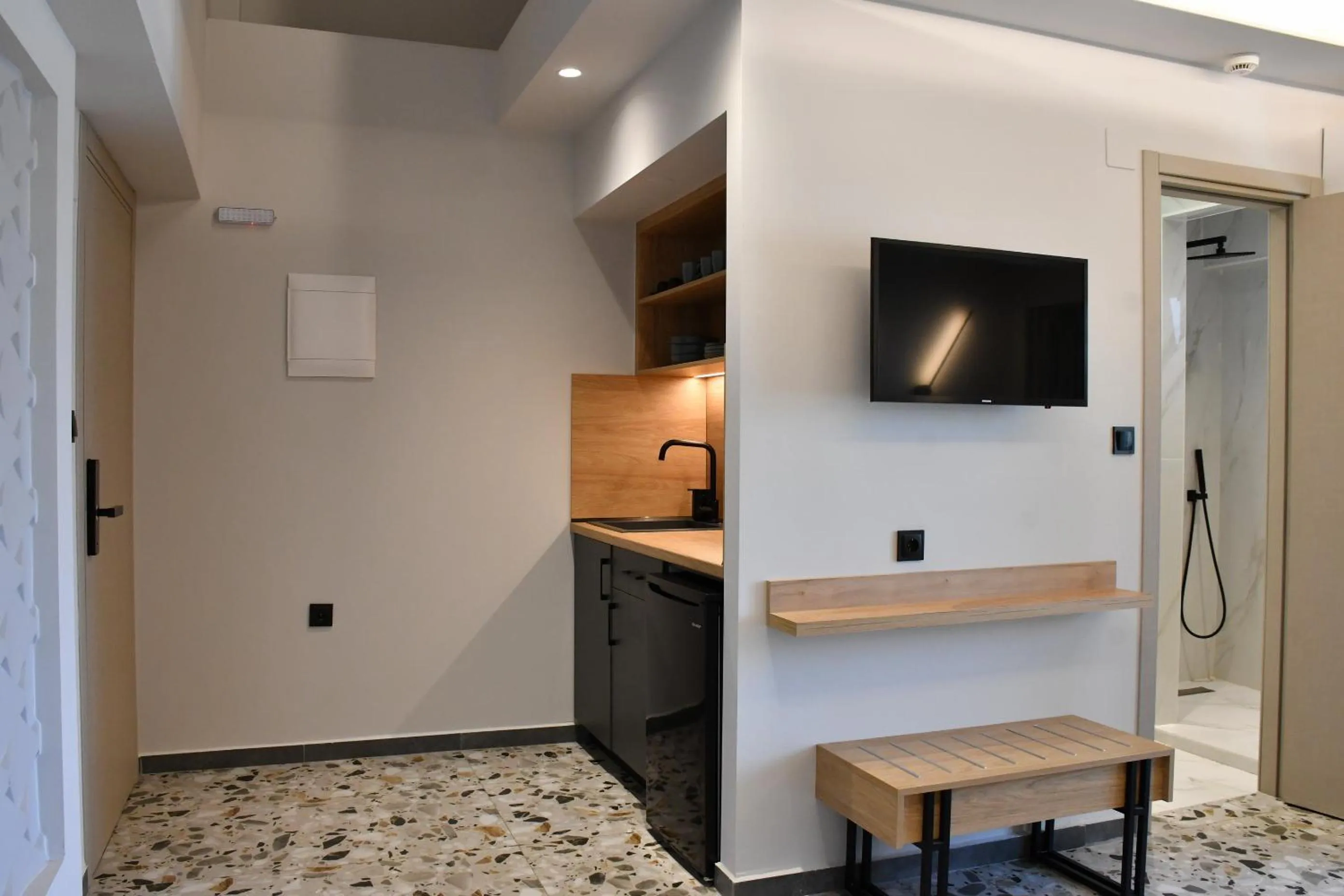 NERO SEASCAPE SUITES