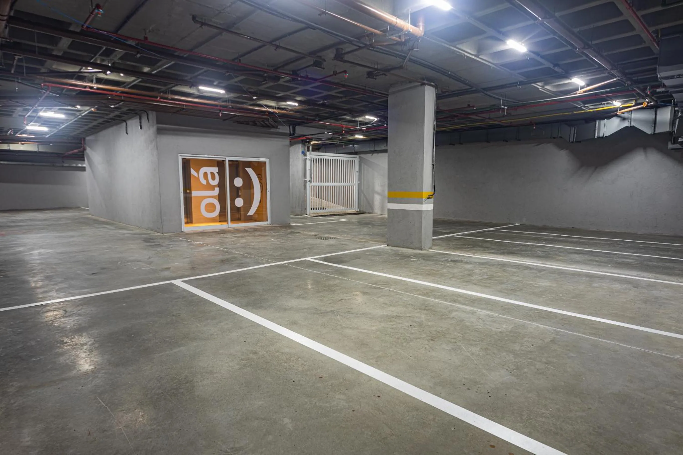 Parking in Place2You Hotel by Welkom