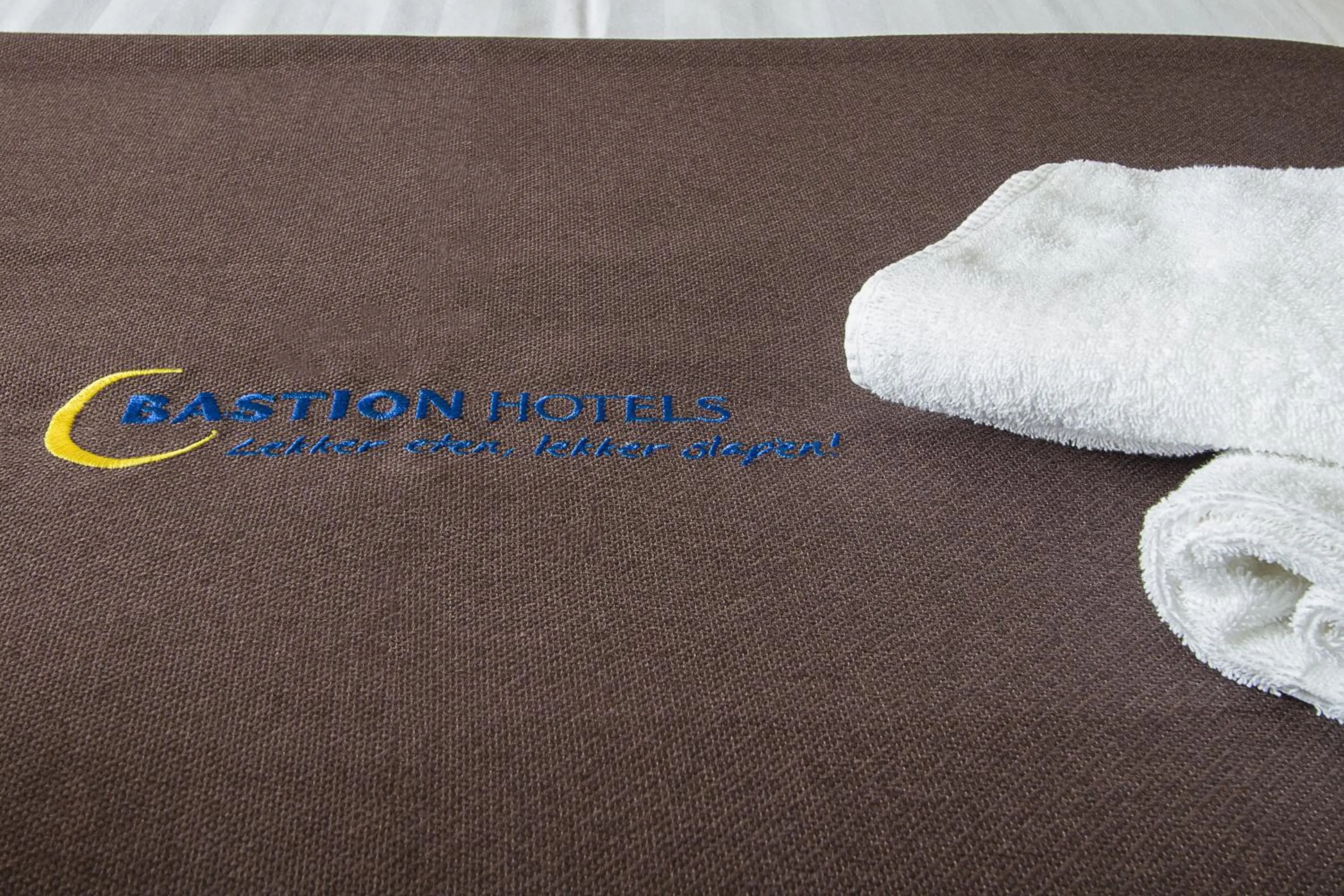 Logo/Certificate/Sign in Bastion Hotel Barendrecht