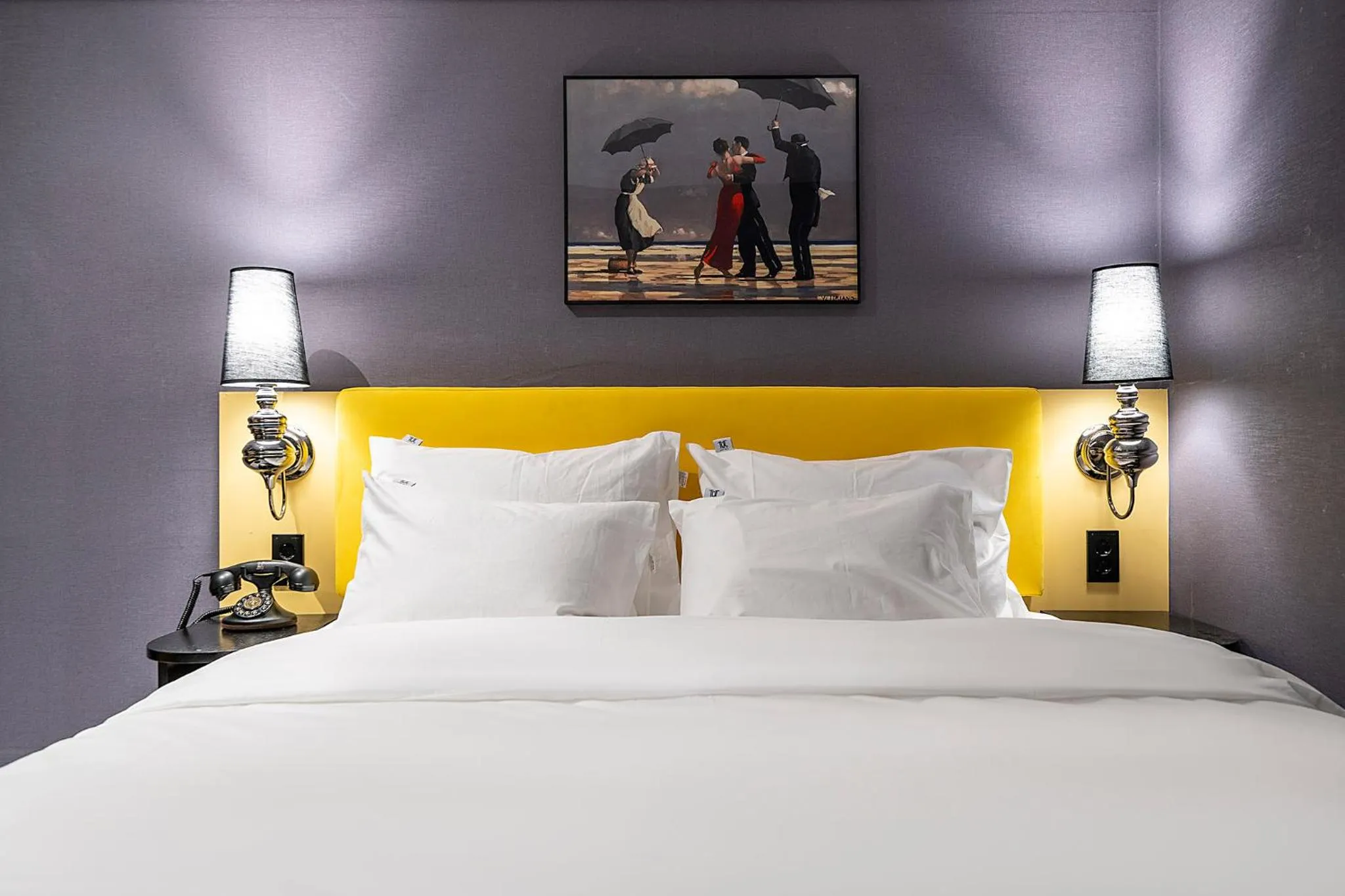 Bed in Wonju Hotel Ippda