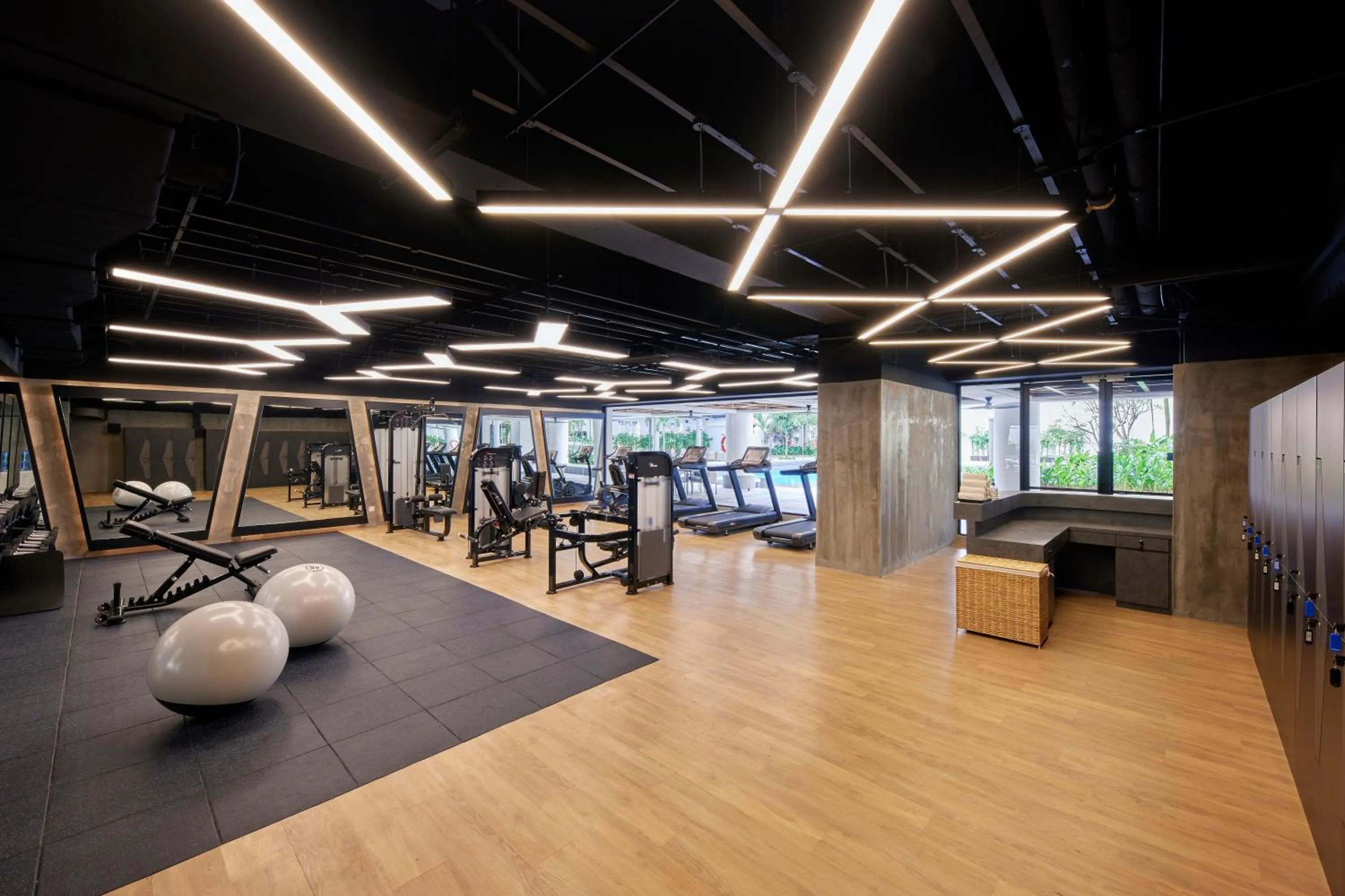 Area and facilities in Hotel Royal Signature