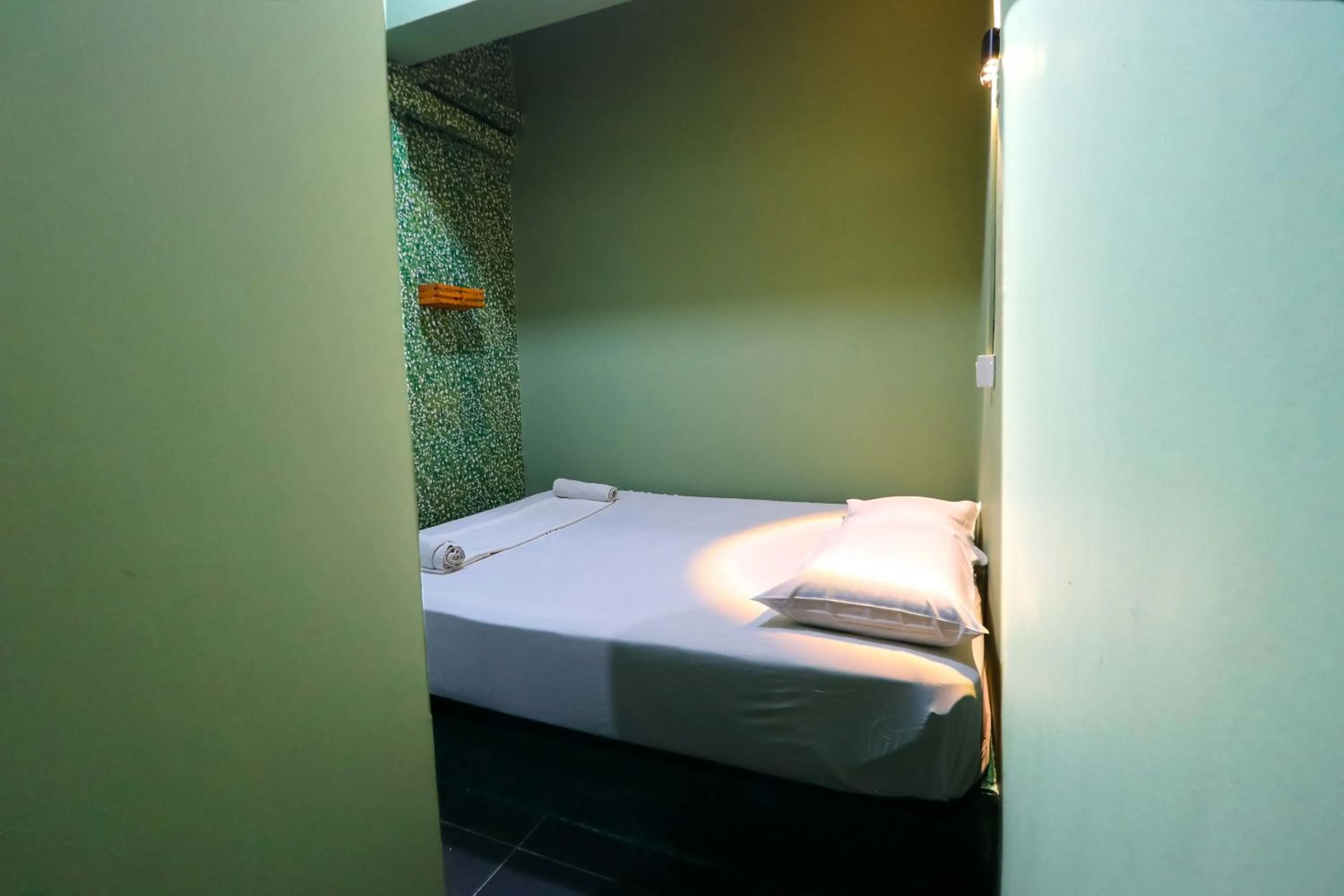 Bed in Healthy Home, Changkat Bukit Bintang