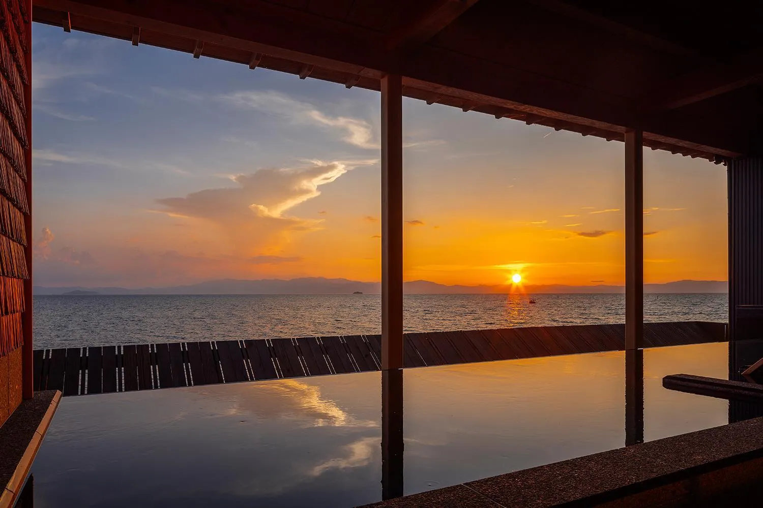 Hot Spring Bath in Biwafront Hikone