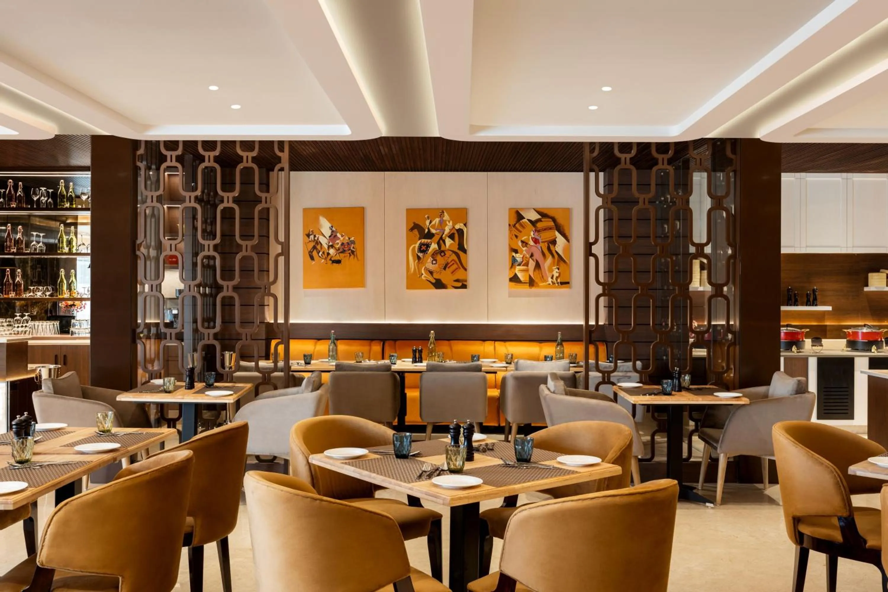 Restaurant/places to eat in Fortune Ranjit Vihar, Amritsar - Member ITC Hotels' Group