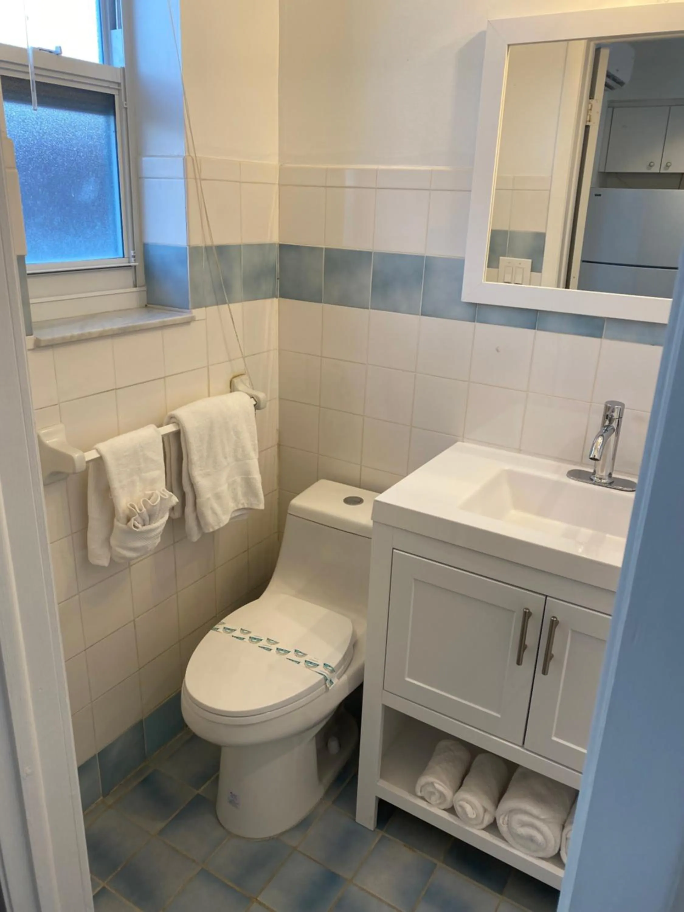 Suite #1 - Marine Villas Hollywood - 1 Bedroom